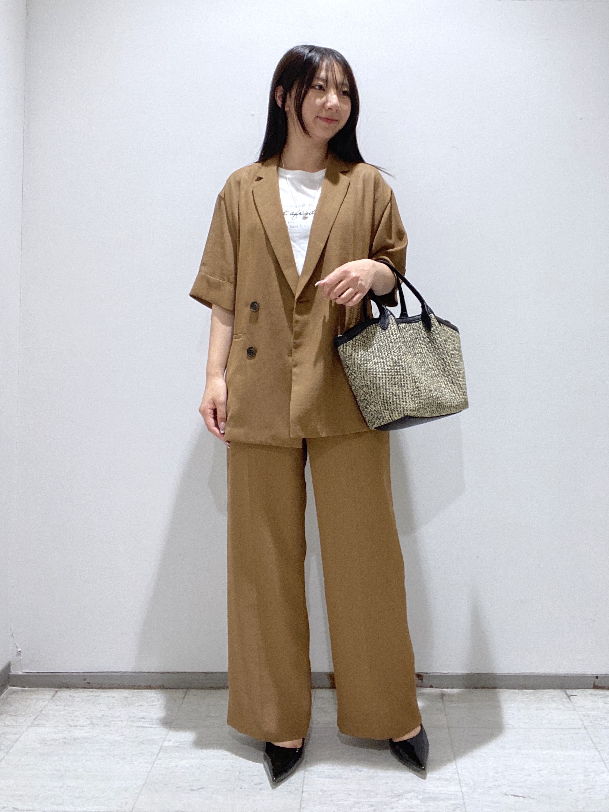 meiさんの「INDIVI｜【洗える／メッシュ素材／SETUP可能】半袖シアージャケット」を使ったコーディネート