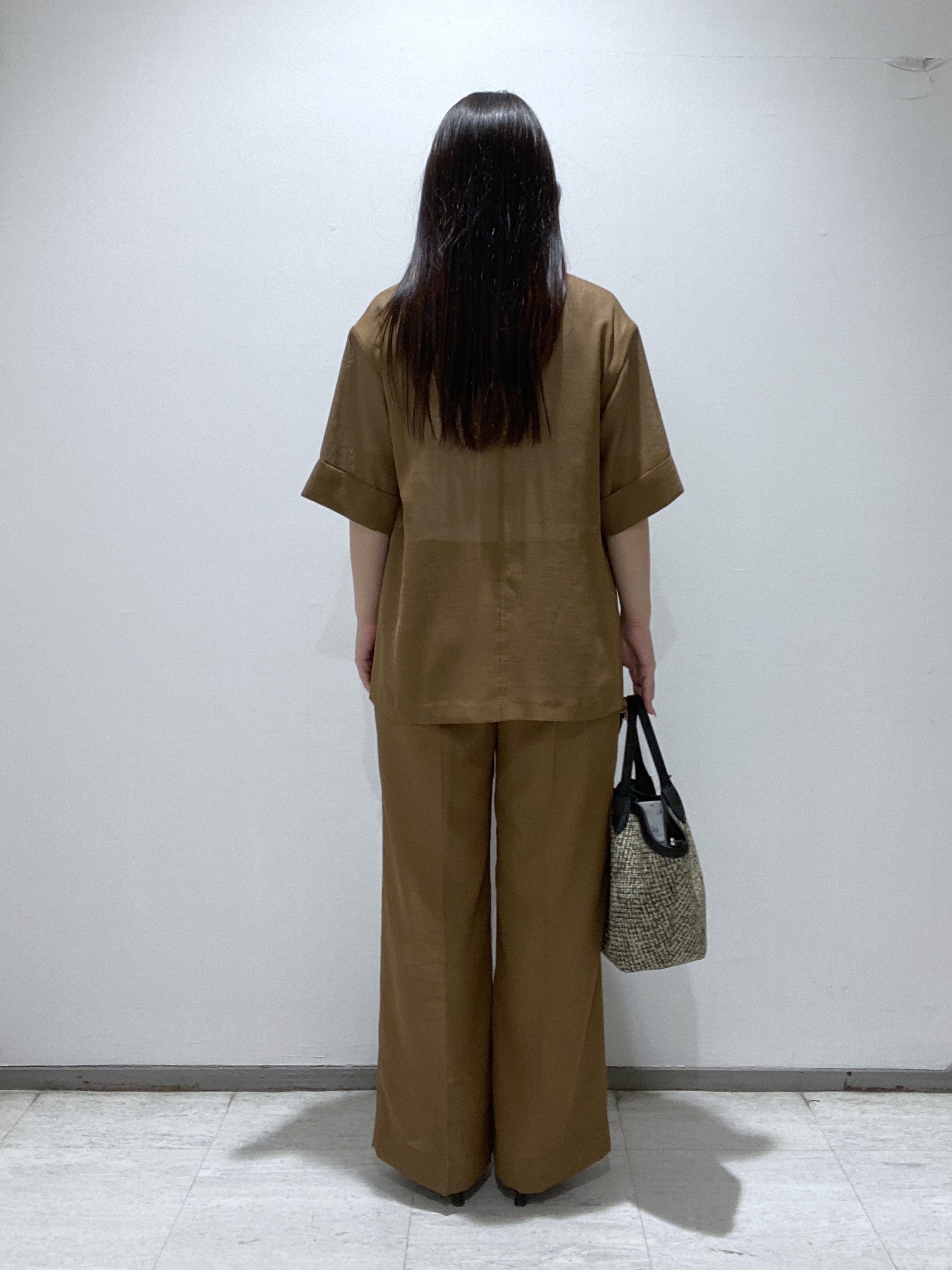 meiさんの「INDIVI｜【洗える／メッシュ素材／SETUP可能】半袖シアージャケット」を使ったコーディネート