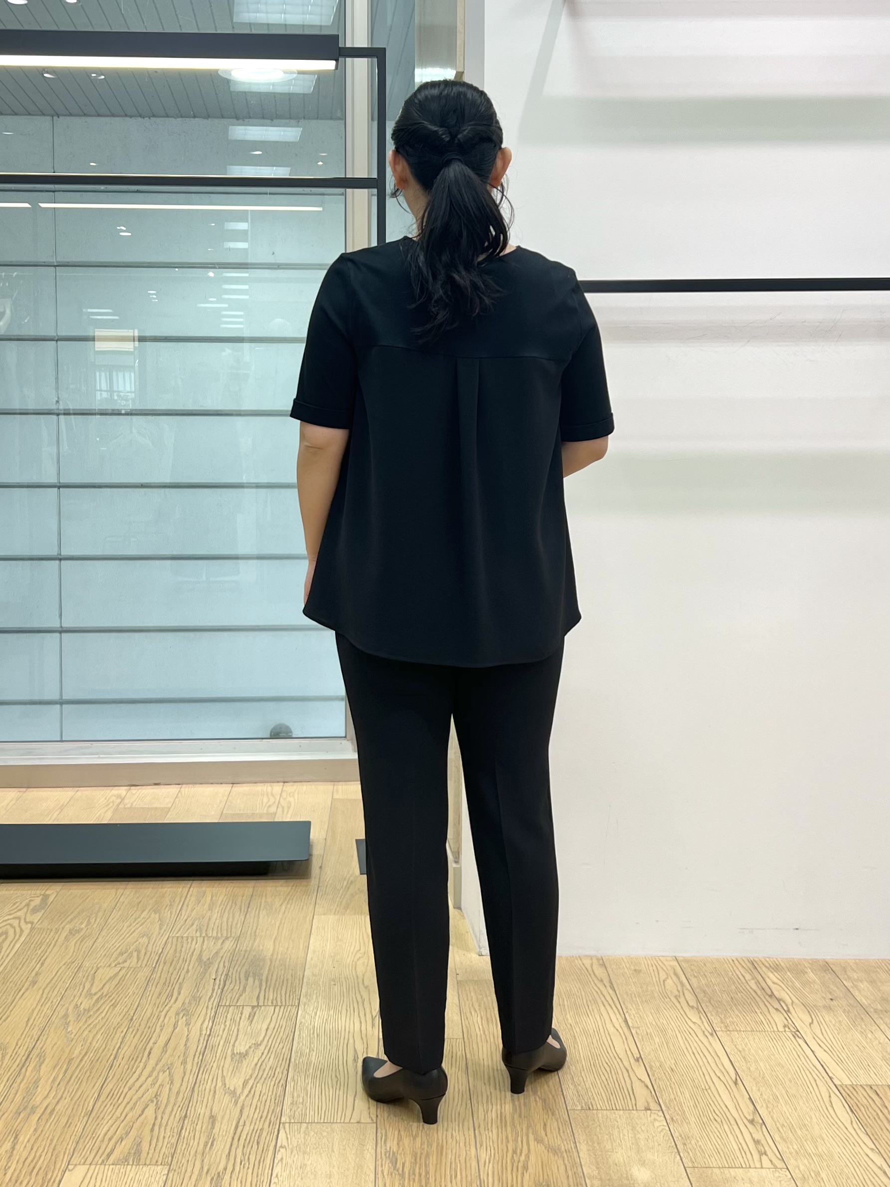 shimaさんの「INDIVI｜【洗える／多機能／SETUP可】着る日傘ダブルジャケット」を使ったコーディネート