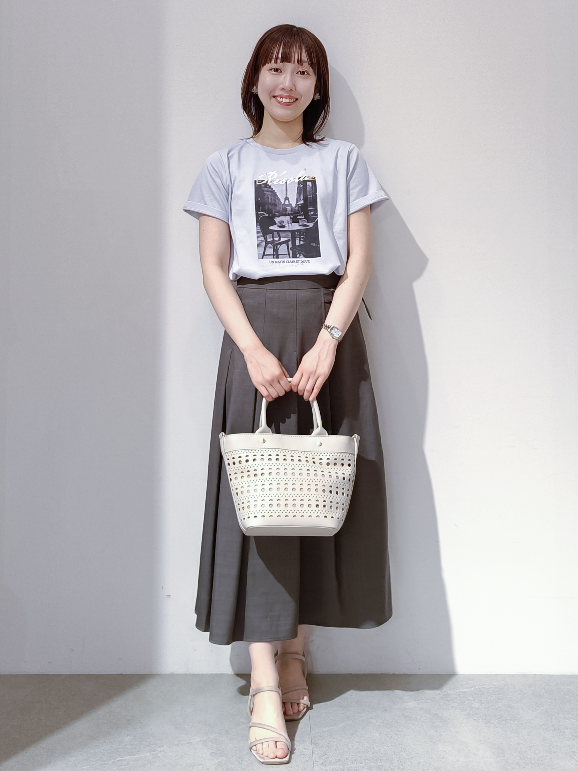 のんさんの「OPAQUE.CLIP｜【接触冷感／UVケア】転写箔プリントTシャツ《洗濯機OK》」を使ったコーディネート