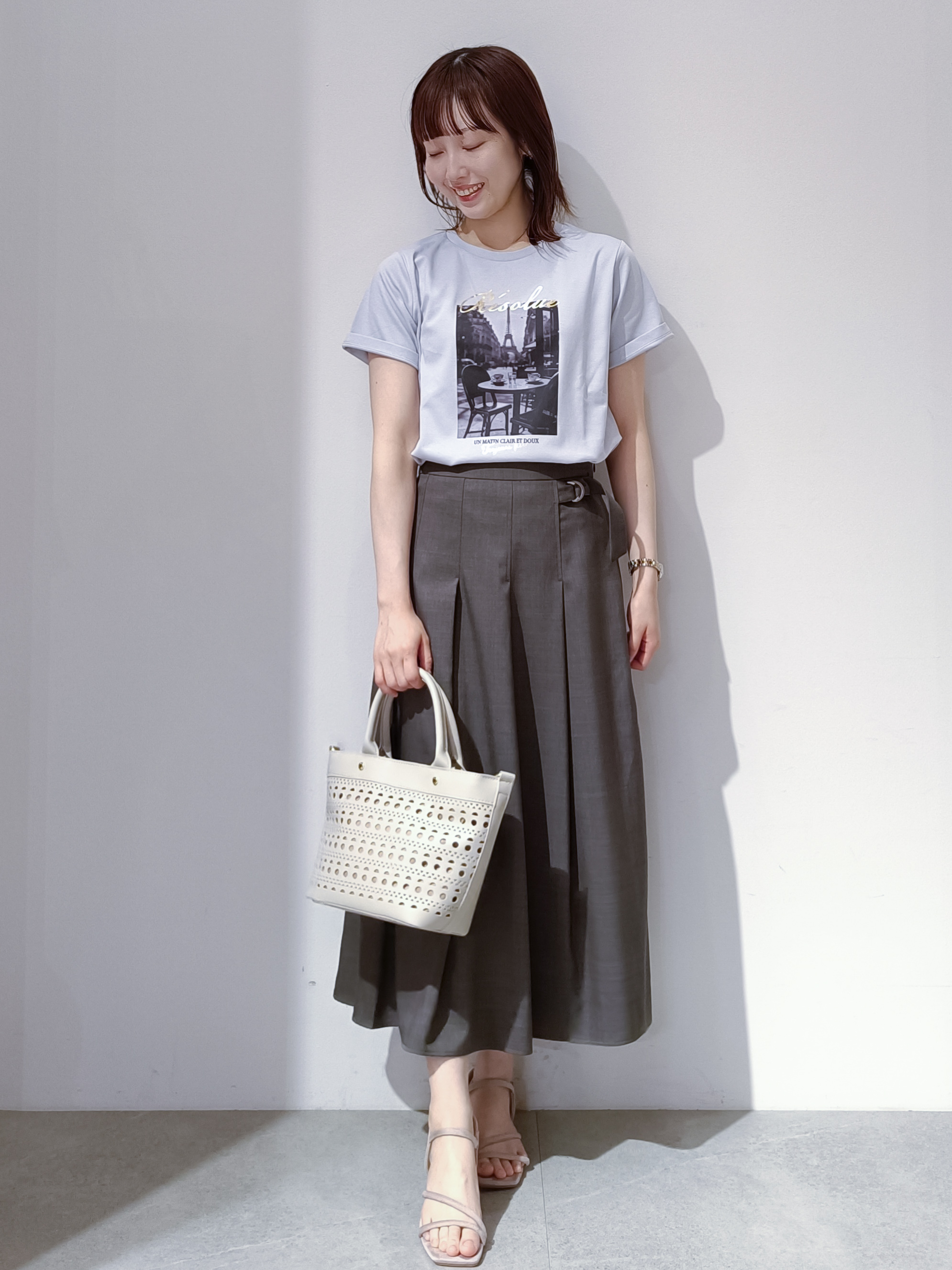 のんさんの「OPAQUE.CLIP｜【接触冷感／UVケア】転写箔プリントTシャツ《洗濯機OK》」を使ったコーディネート