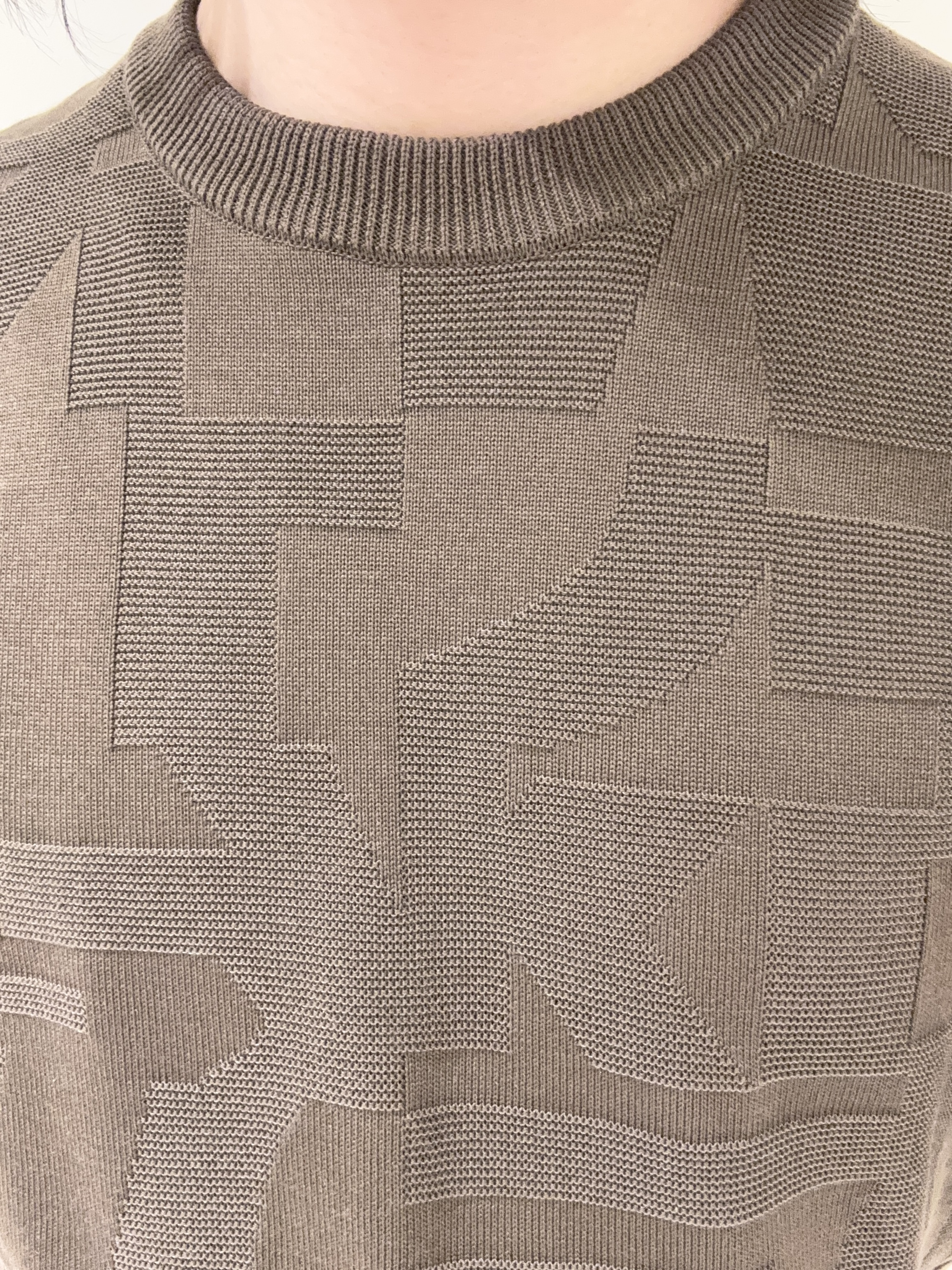 及川さんの「TAKEO KIKUCHI｜【徳島ニット】ニットＴシャツ」を使ったコーディネート