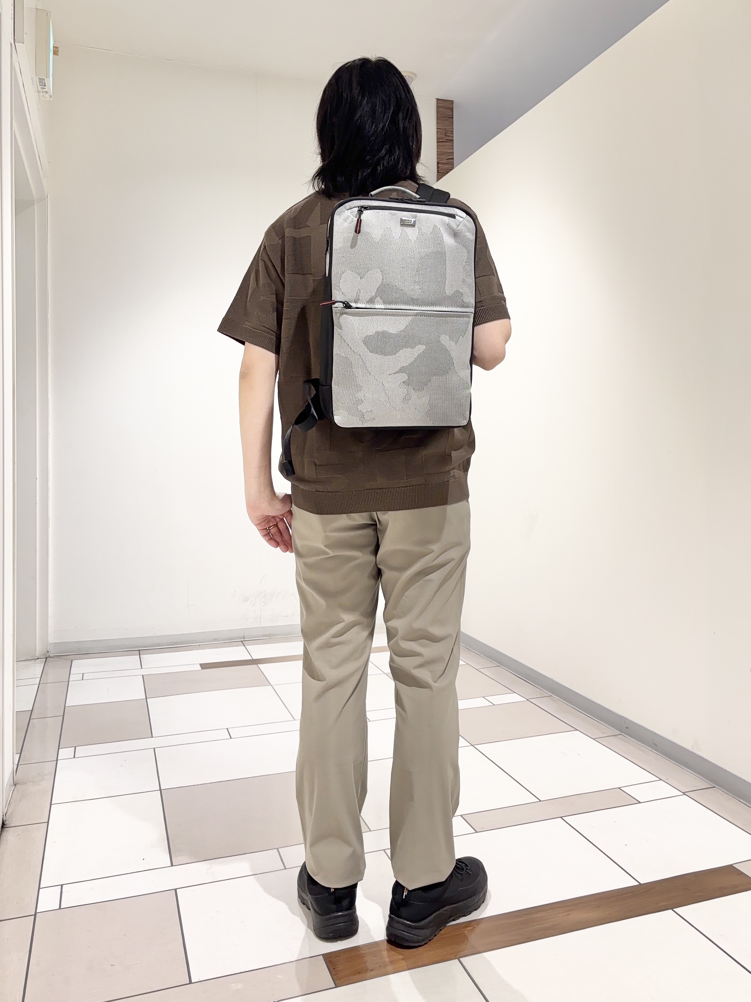 及川さんの「TAKEO KIKUCHI｜【徳島ニット】ニットＴシャツ」を使ったコーディネート