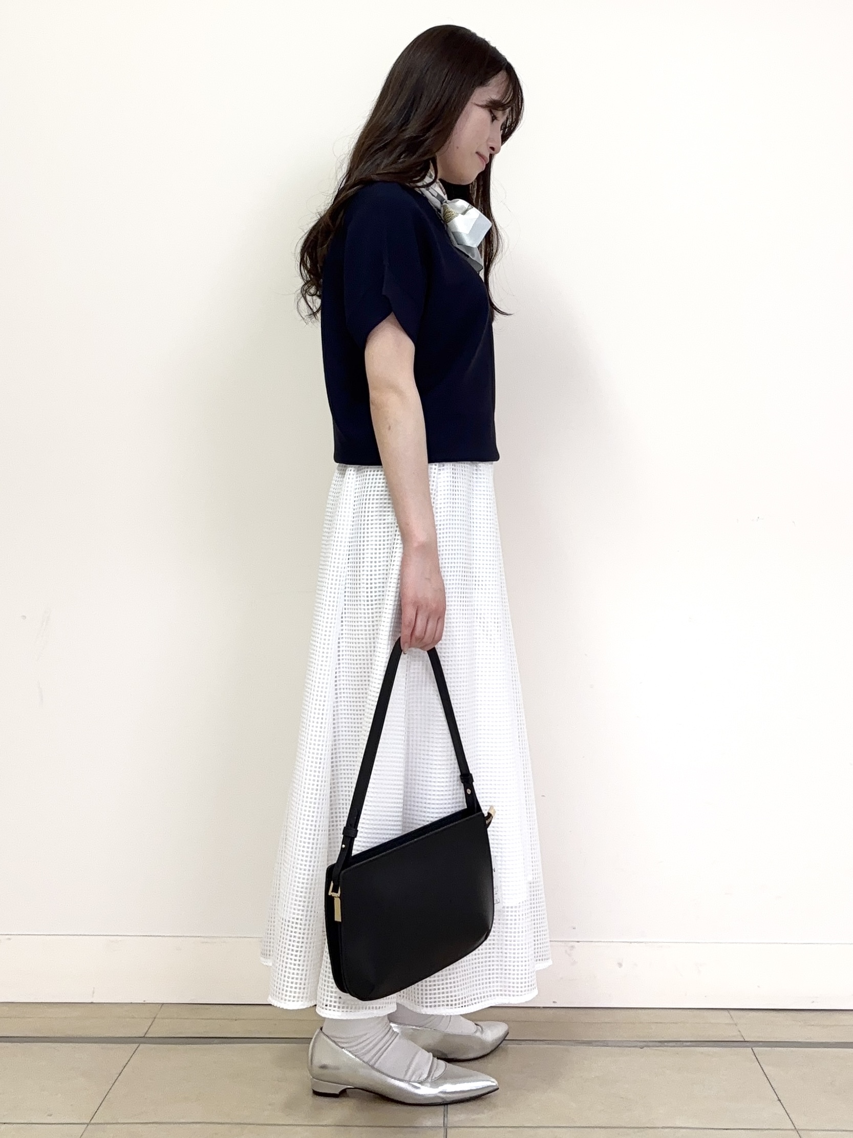 あやかさんの「UNTITLED｜【11色展開/体型カバー】前後2WAYフレンチスリーブニット」を使ったコーディネート