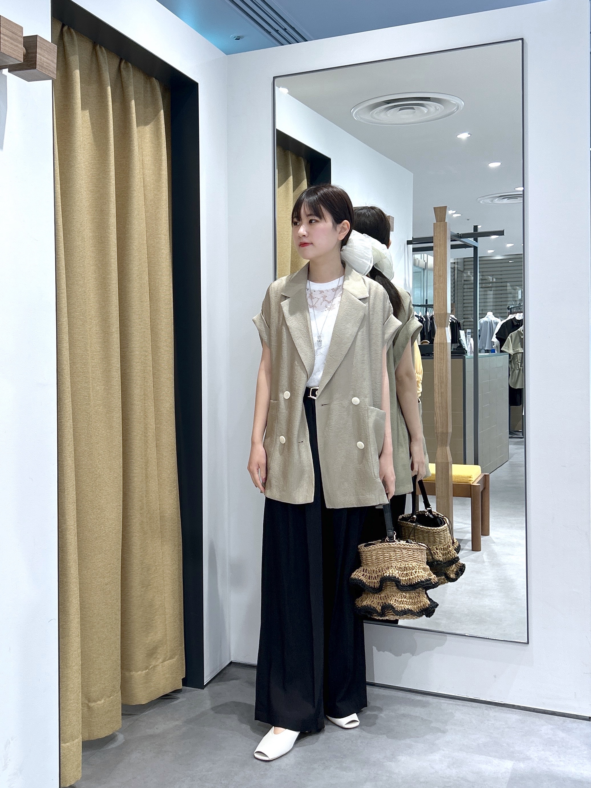 Renoさんの「INDIVI｜ワッシャーシアーダブルジャケット」を使ったコーディネート