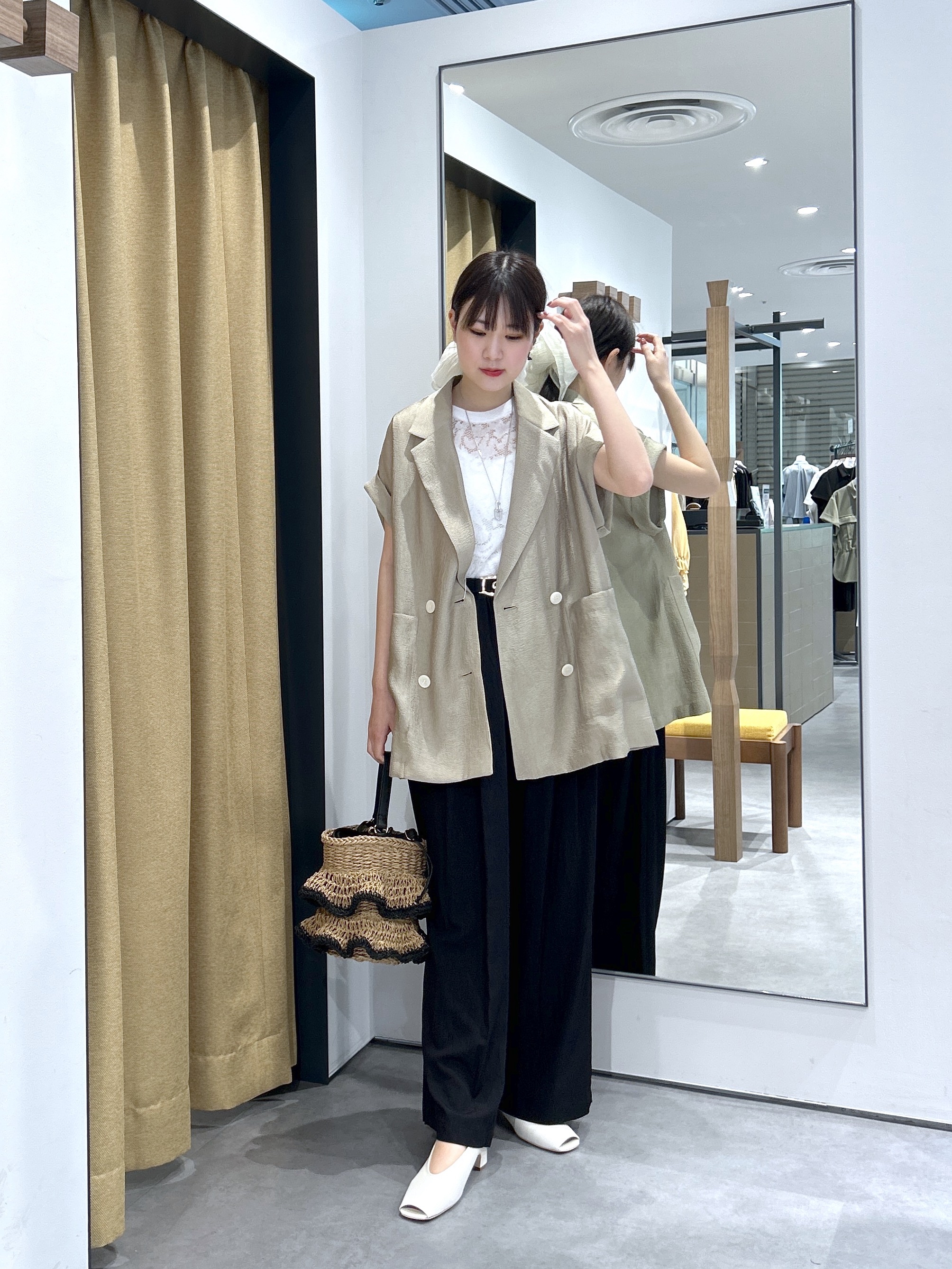 Renoさんの「INDIVI｜ワッシャーシアーダブルジャケット」を使ったコーディネート