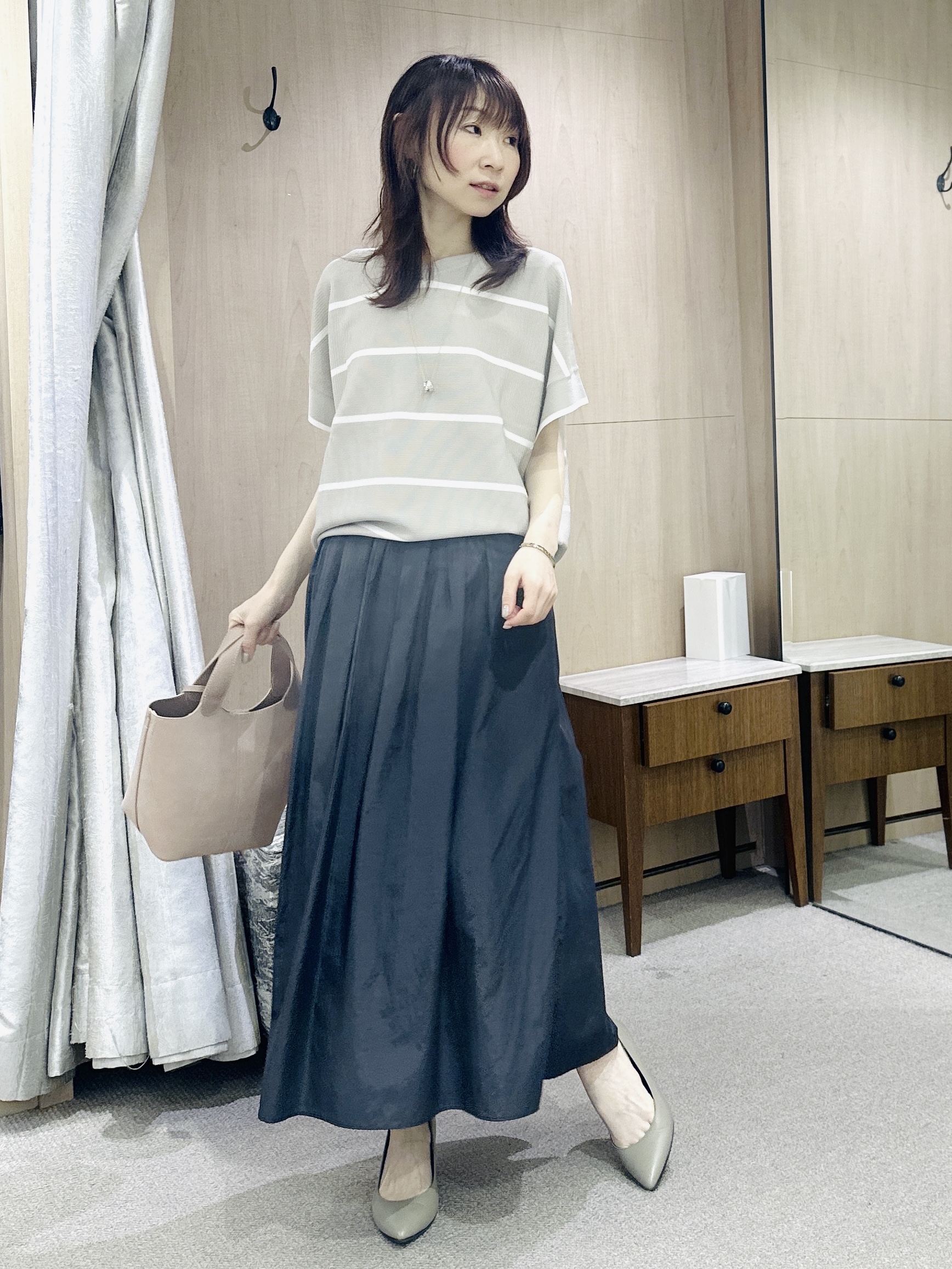 Miwaさんの「UNTITLED｜【11色展開/体型カバー】前後2WAYフレンチスリーブニット」を使ったコーディネート
