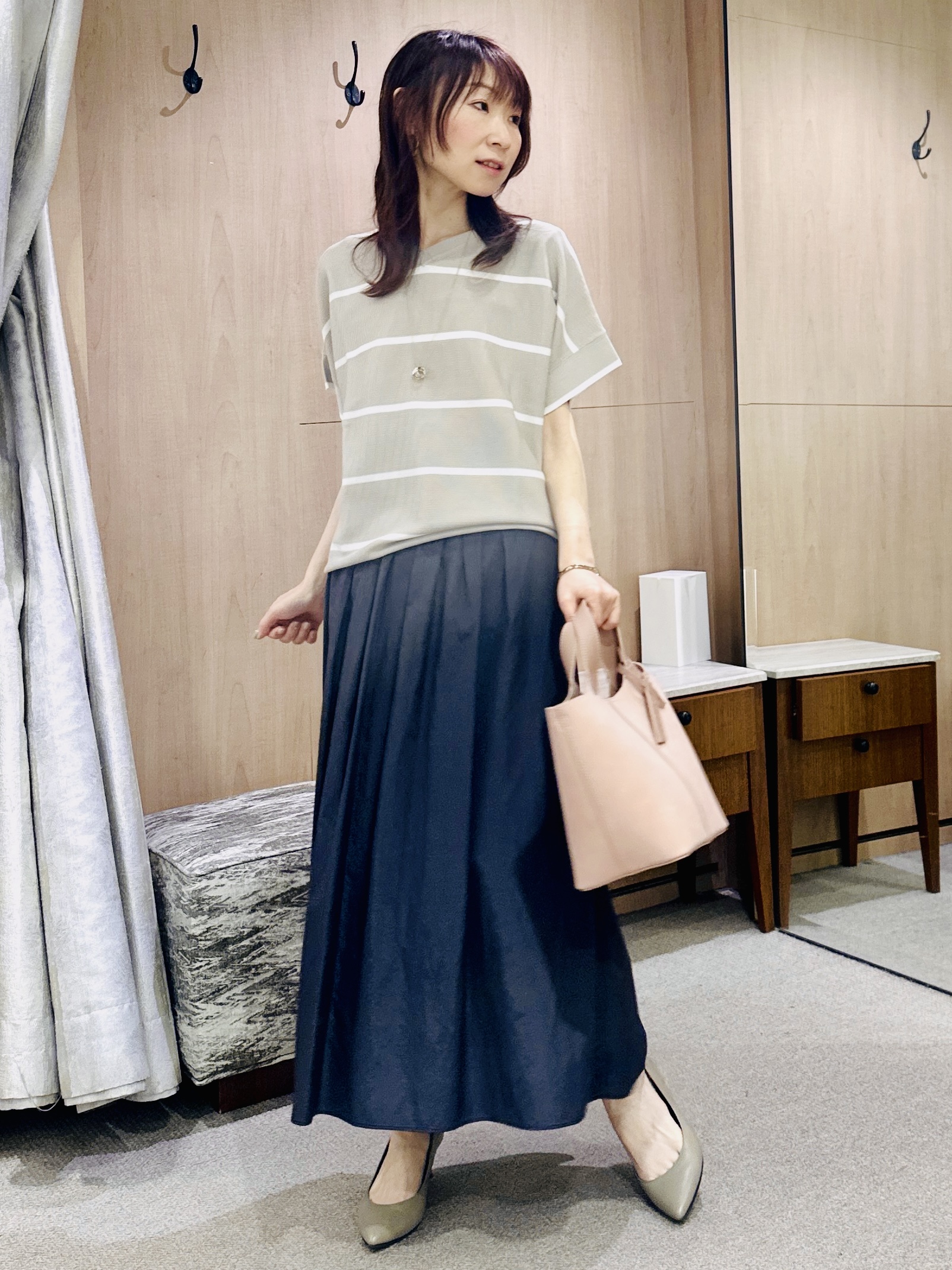 Miwaさんの「UNTITLED｜【11色展開/体型カバー】前後2WAYフレンチスリーブニット」を使ったコーディネート