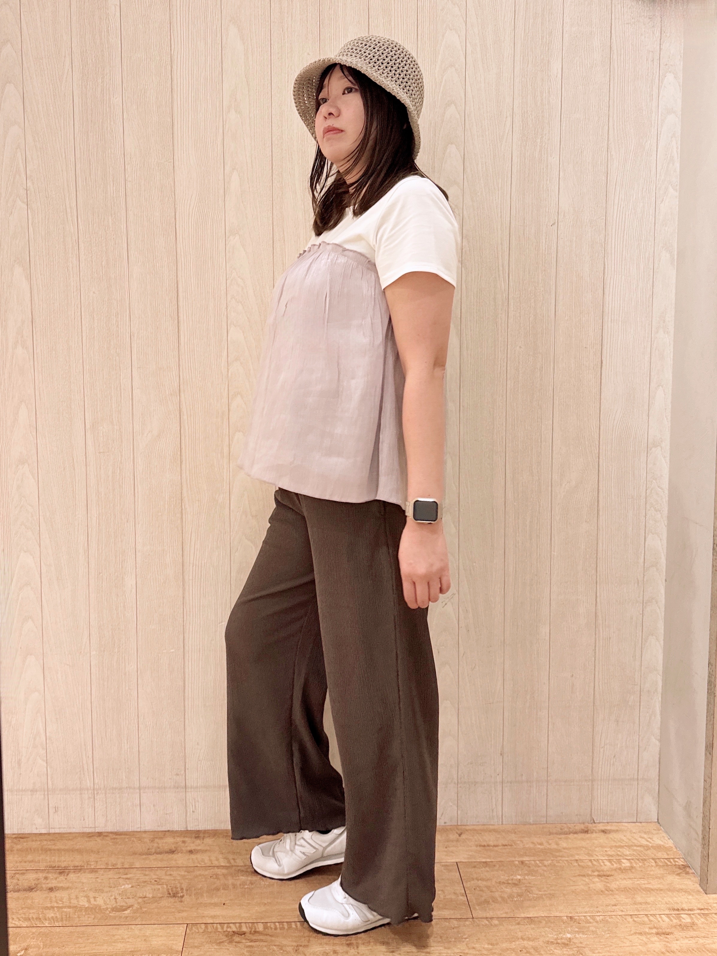 あーやさんの「SHOO･LA･RUE｜【ひんやり/S-LL】1枚でインせず決まる きらきらビスチェ風Tシャツ」を使ったコーディネート