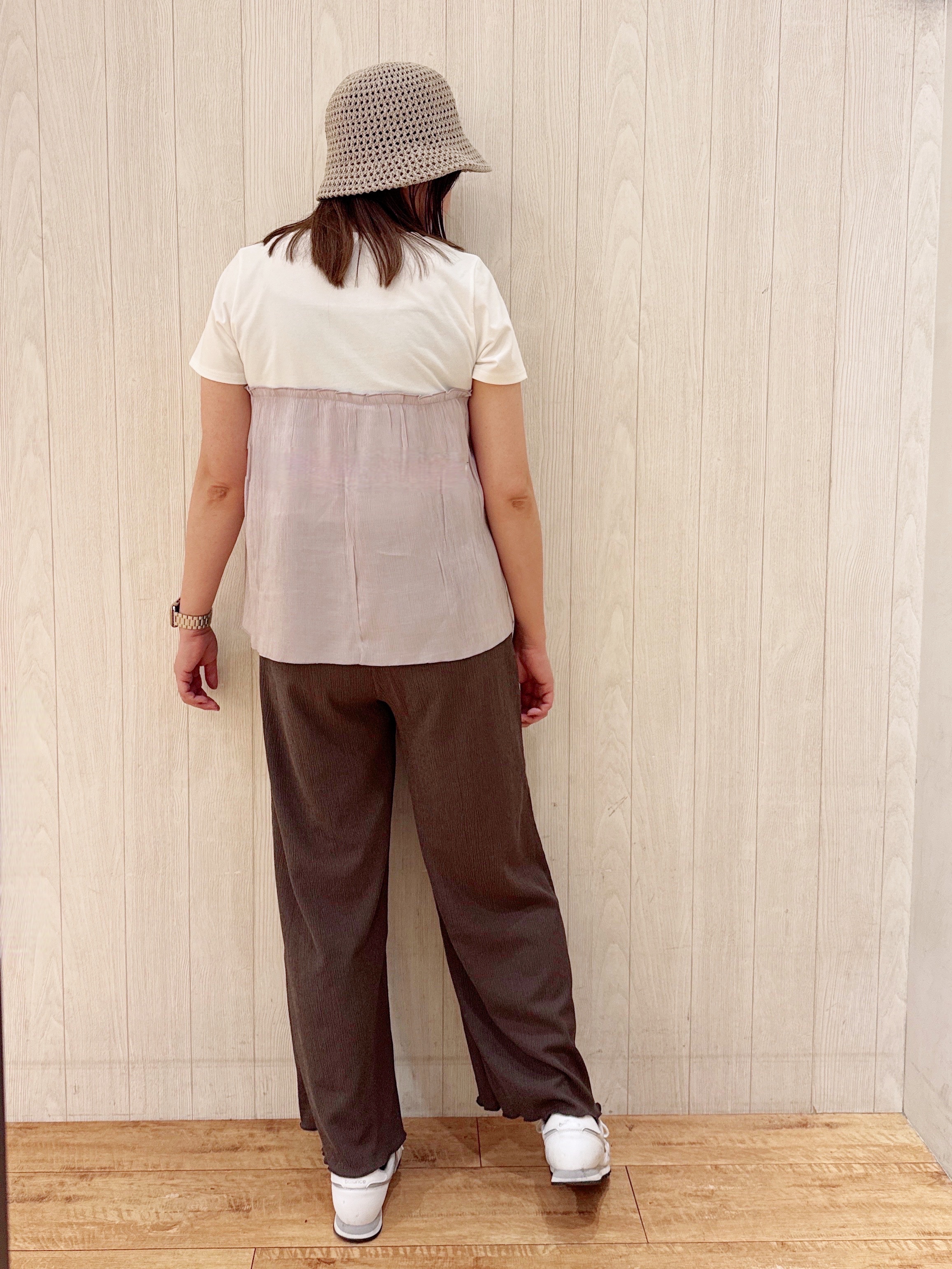 あーやさんの「SHOO･LA･RUE｜【ひんやり/S-LL】1枚でインせず決まる きらきらビスチェ風Tシャツ」を使ったコーディネート