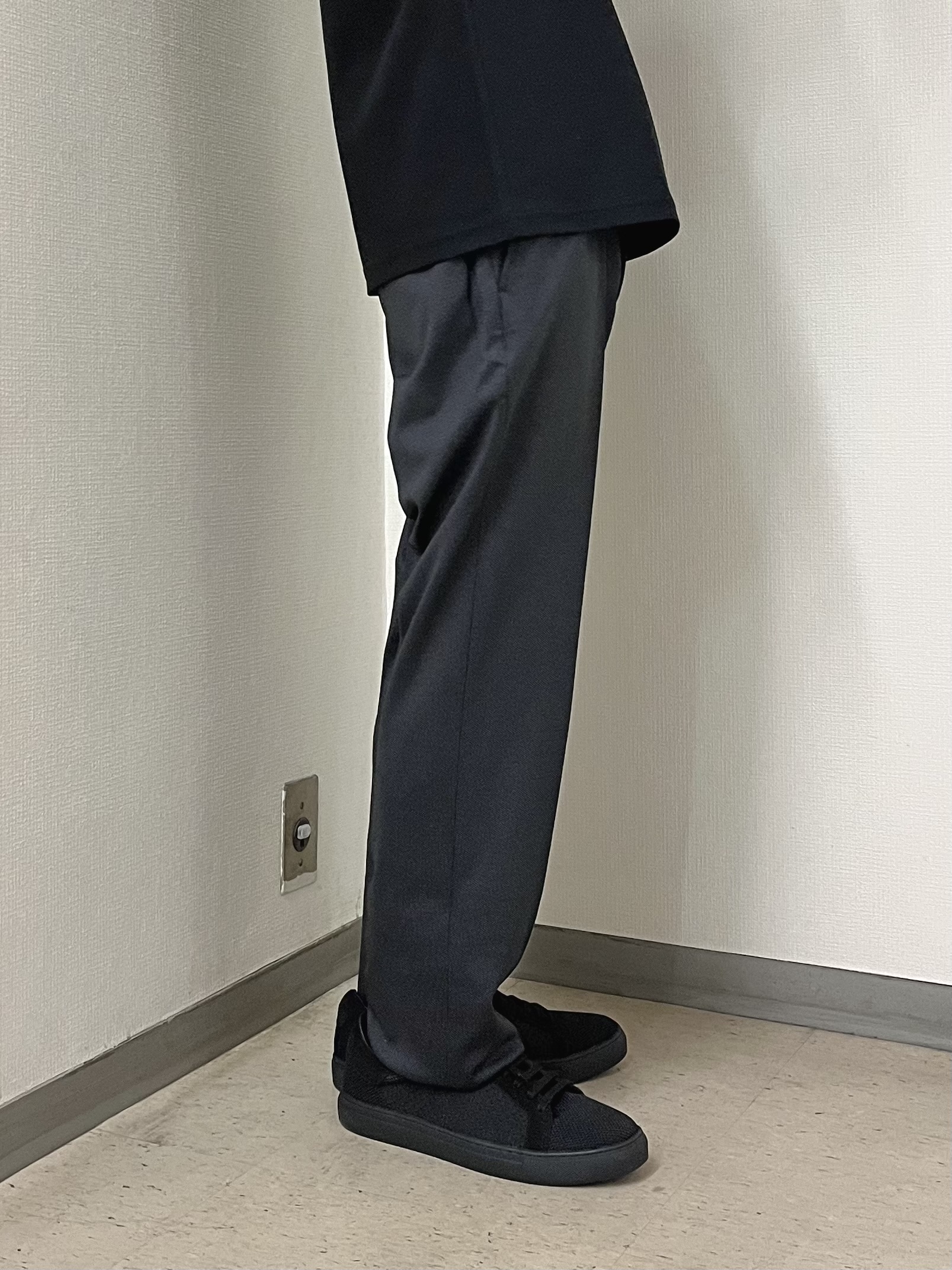 URAさんの「TAKEO KIKUCHI｜【BOWLER HAT LABEL】ピンヘッドジャージ ジャケット」を使ったコーディネート