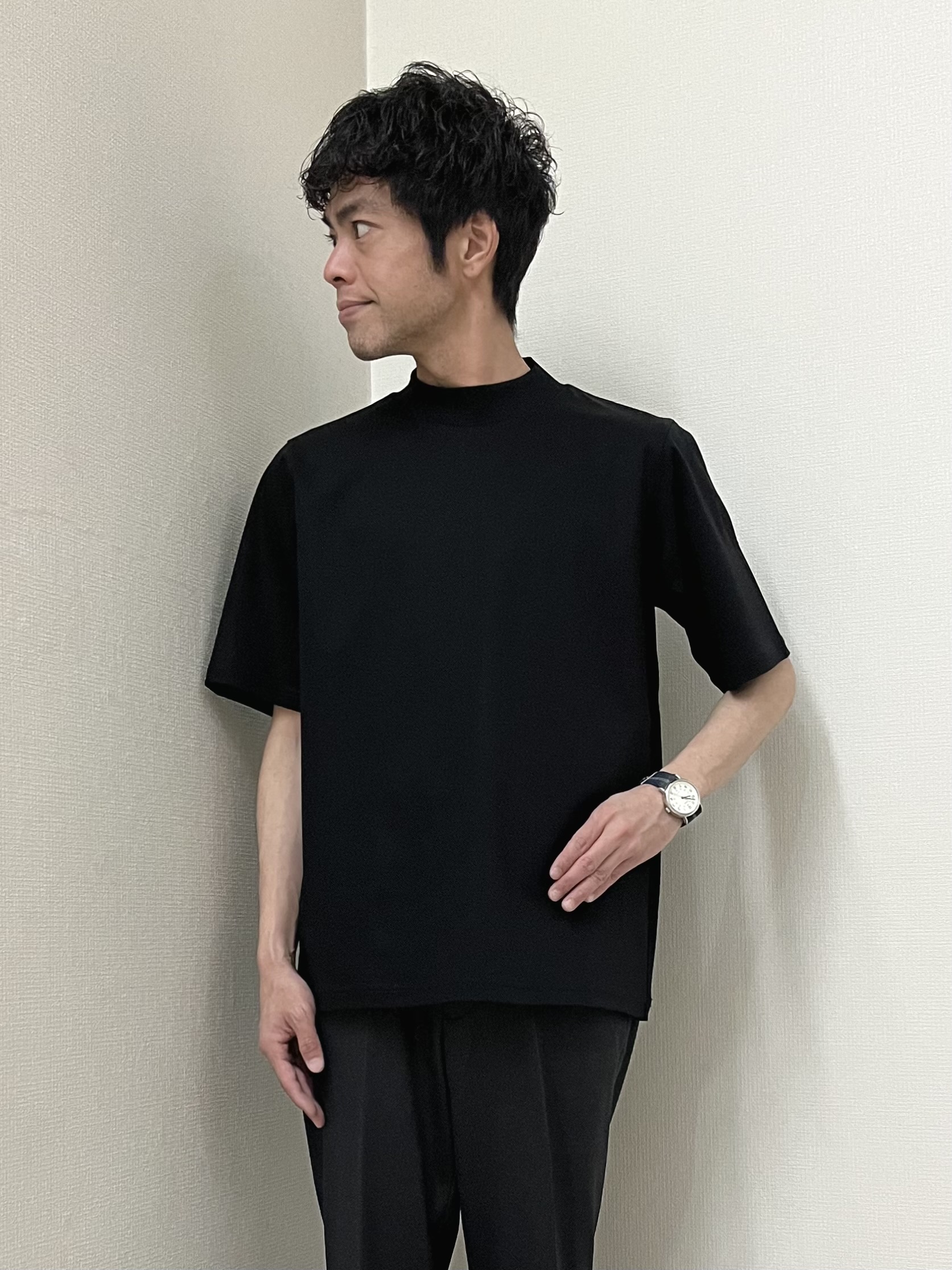 URAさんの「TAKEO KIKUCHI｜【BOWLER HAT LABEL】ピンヘッドジャージ ジャケット」を使ったコーディネート