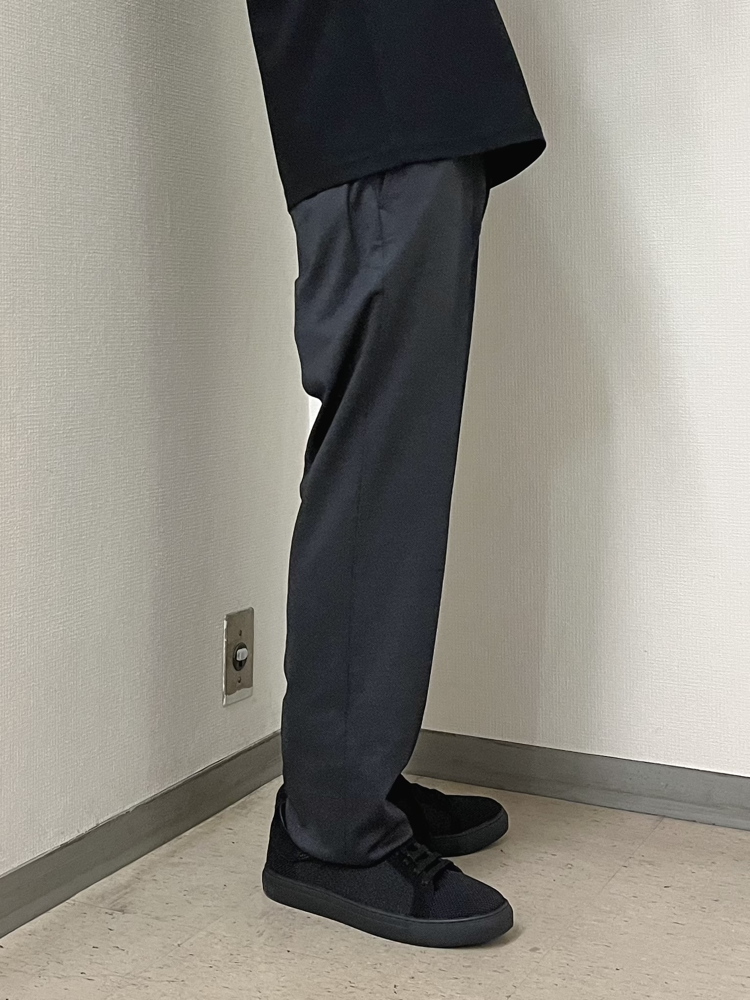 URAさんの「TAKEO KIKUCHI｜【BOWLER HAT LABEL】ピンヘッドジャージ ジャケット」を使ったコーディネート