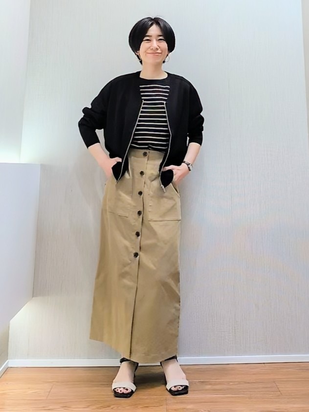 ミズタさんの「UNTITLED｜【アンサンブル可/日除け・冷房対策】シアーレーヨンZIPカーディガン」を使ったコーディネート