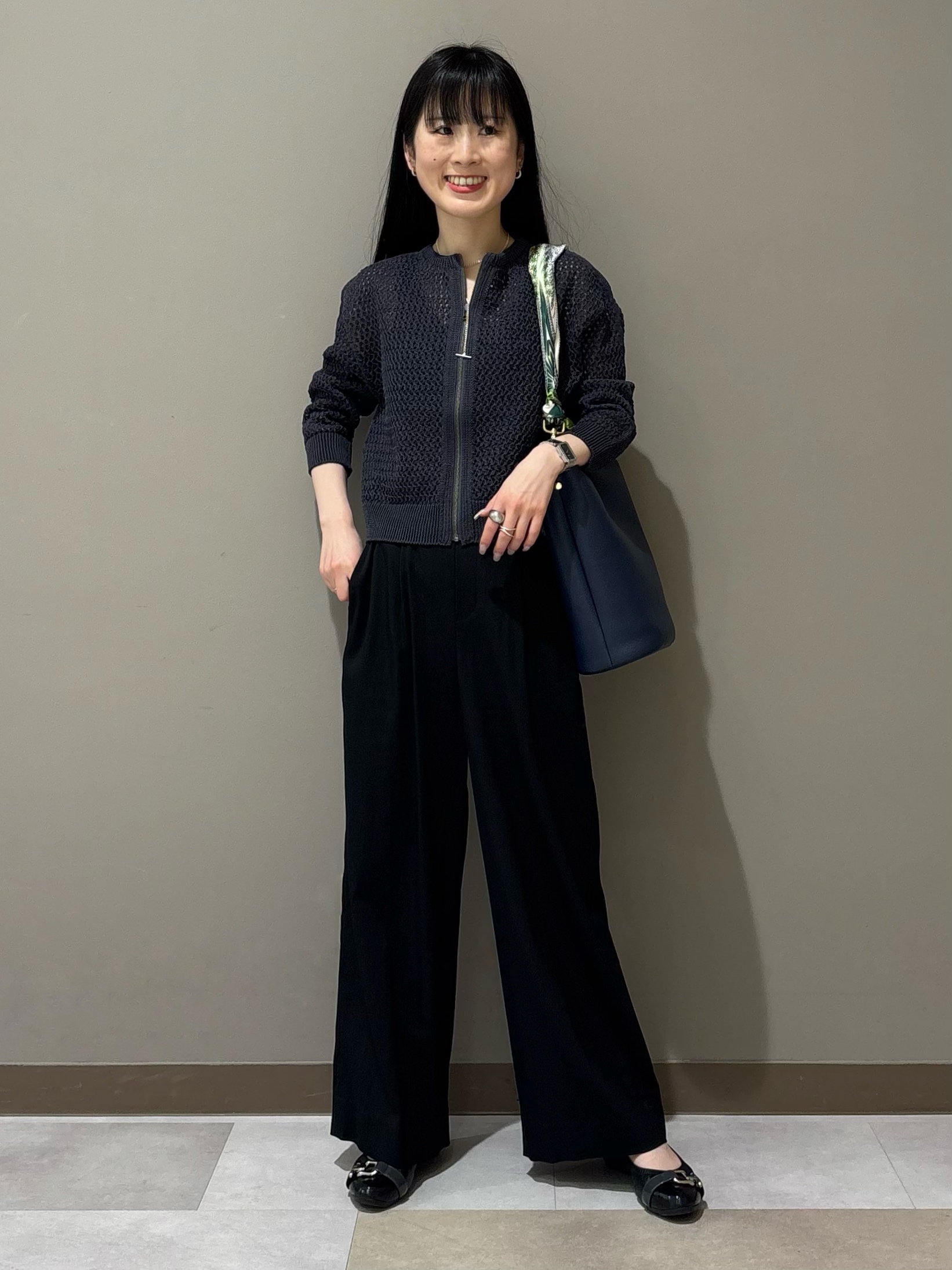 KEIKOさんの「INDIVI｜【洗える／コットン】メッシュジップニットカーディガン」を使ったコーディネート