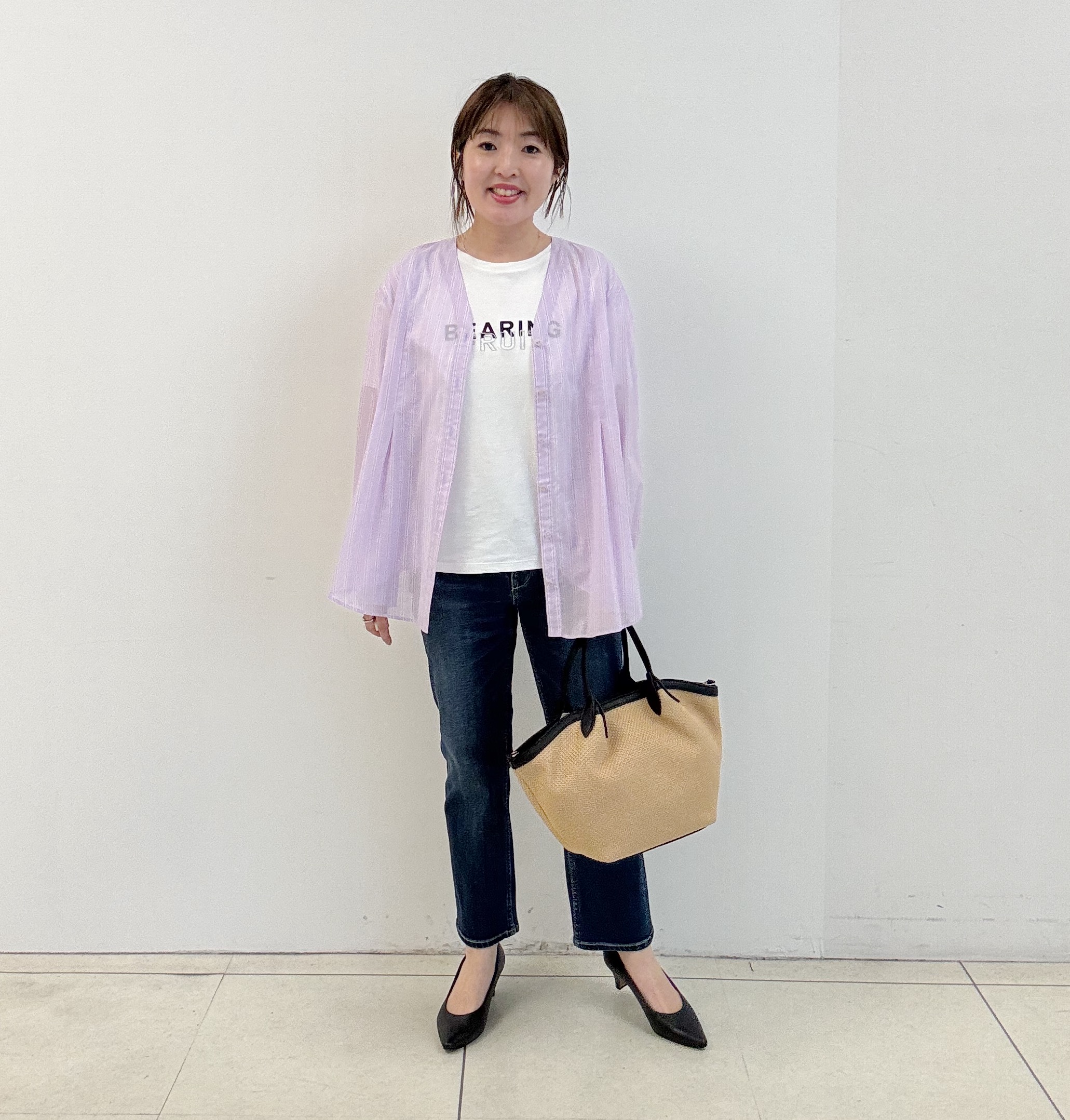 yoshiyaさんの「INDIVI｜【ラム革／美脚／通勤】レザーパンプス」を使ったコーディネート