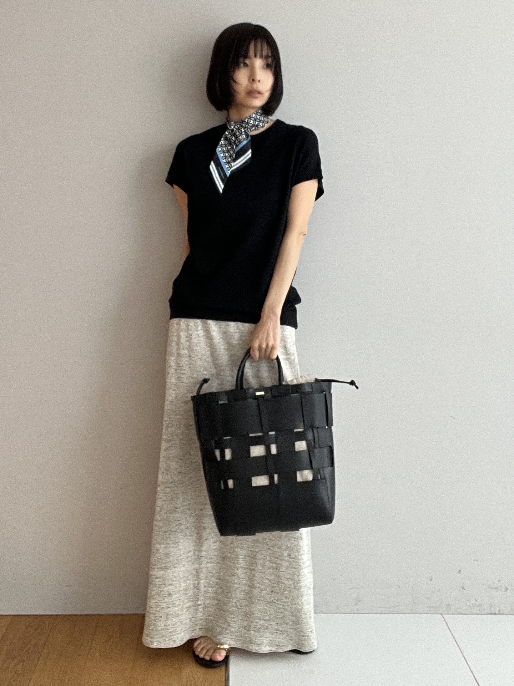 misaさんの「DRESSTERIOR｜ウーヴンレザートートバック」を使ったコーディネート