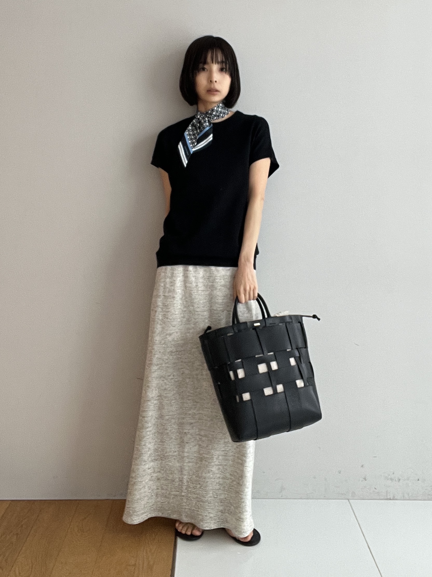 misaさんの「DRESSTERIOR｜ウーヴンレザートートバック」を使ったコーディネート