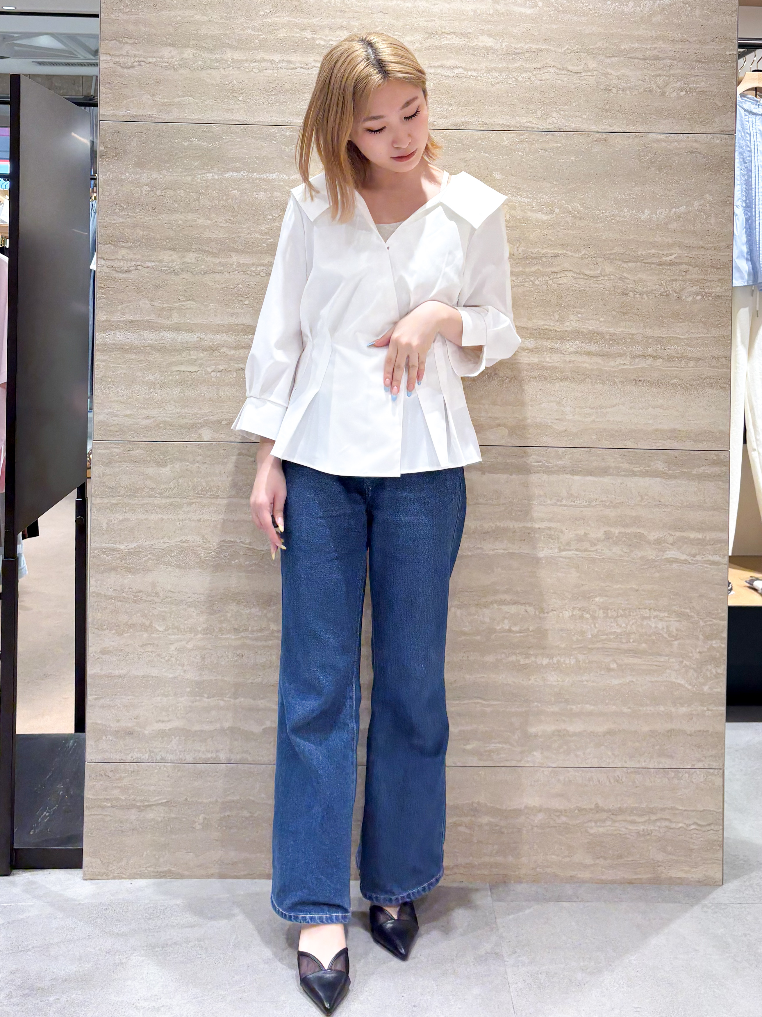 ふうかさんの「index｜カシュクールタックシャツ【洗濯機OK／ストレッチ】」を使ったコーディネート