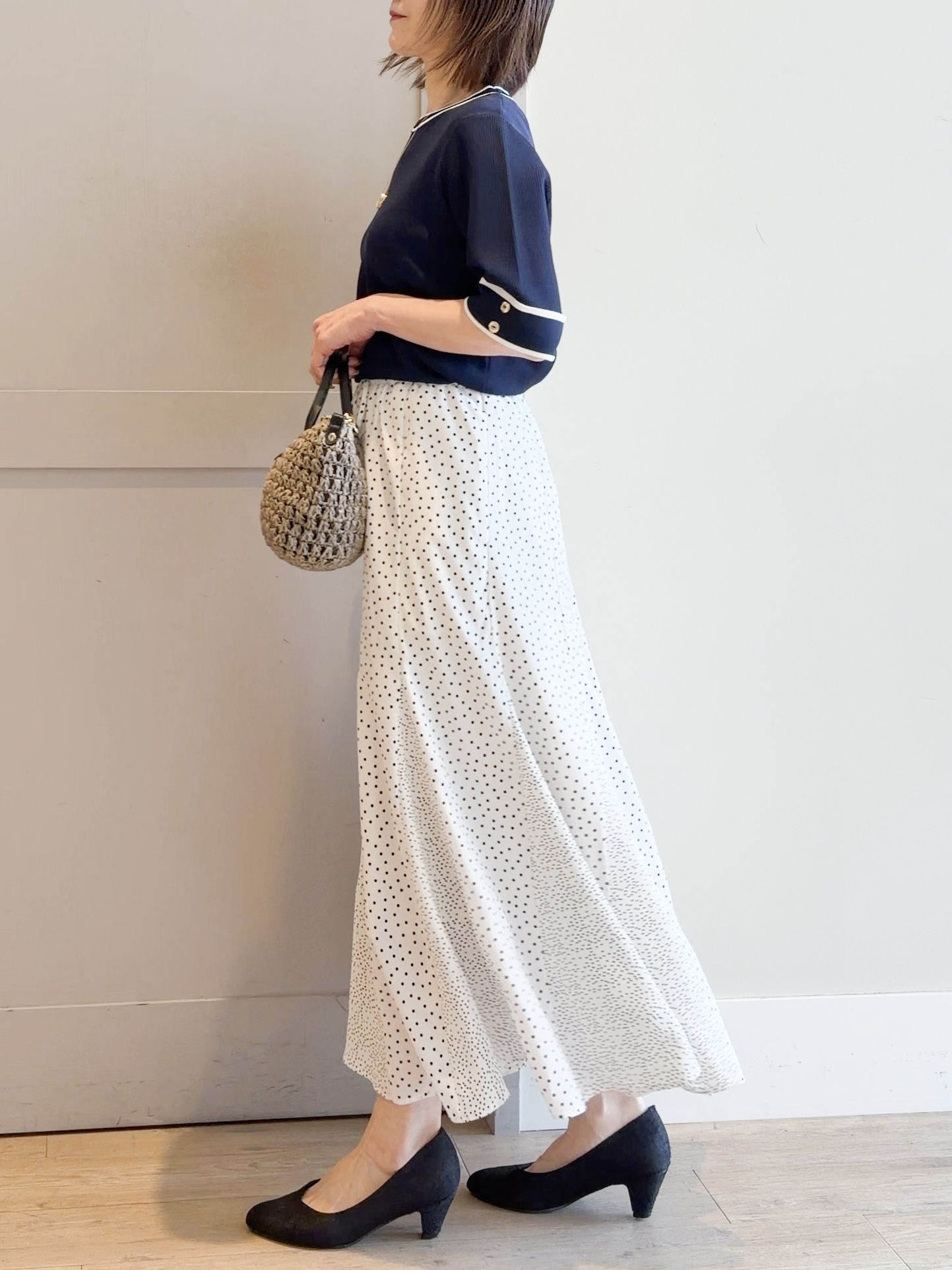 yamakoさんの「grove｜【シリーズ累計36万枚/名品ニット】やわらかドライタッチ 袖メッシュ編みニット」を使ったコーディネート