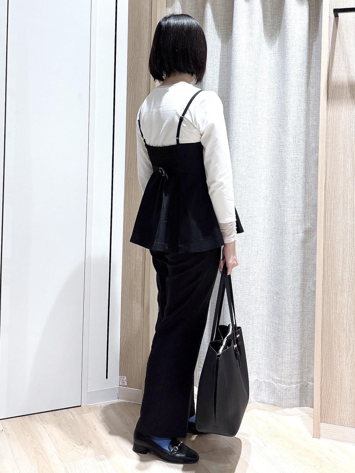 まぁさんさんの「grove｜【貴島明日香さん着用・カセット服】リネンライク ペプラムビスチェ」を使ったコーディネート