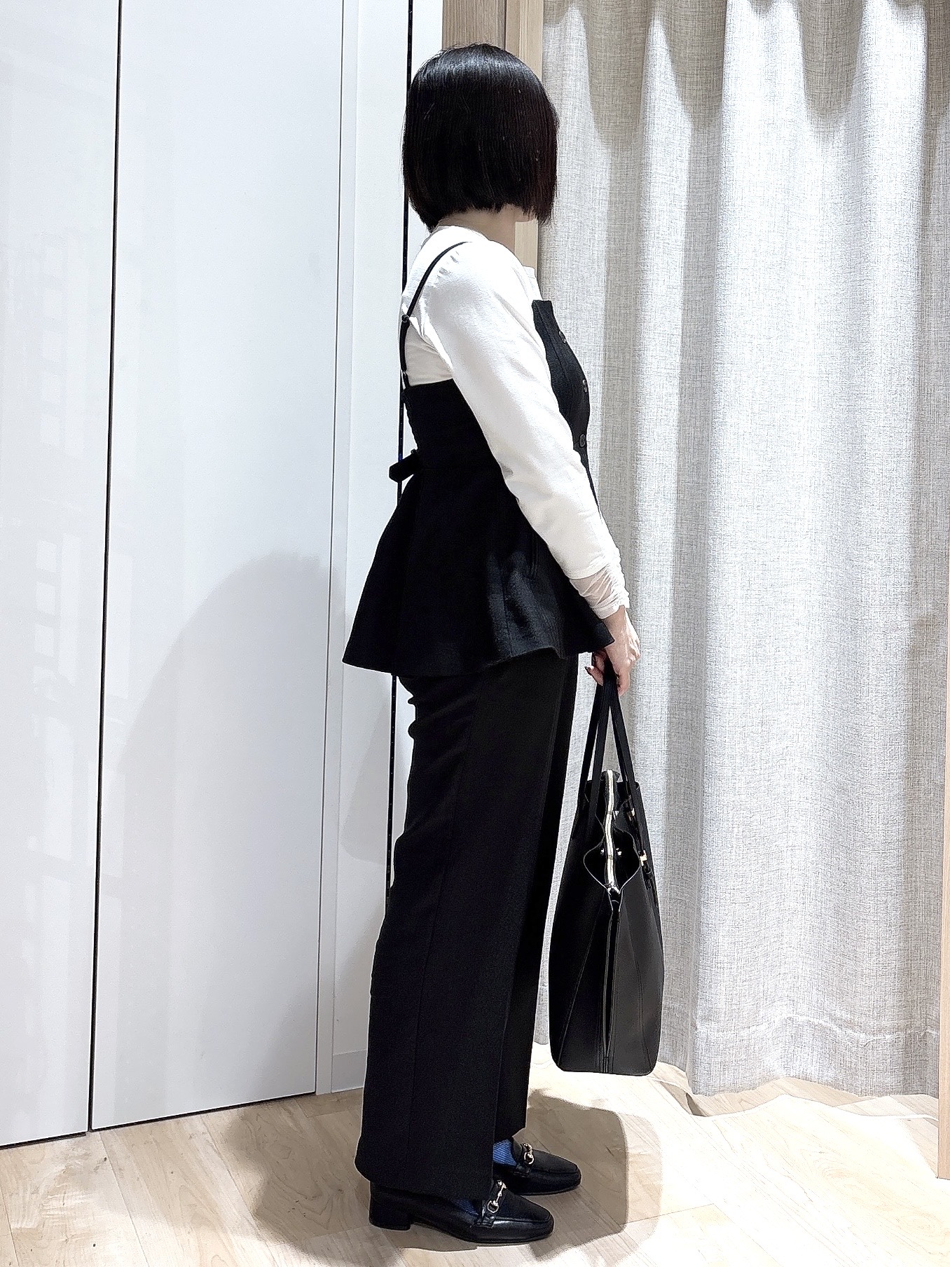 まぁさんさんの「grove｜【貴島明日香さん着用・カセット服】リネンライク ペプラムビスチェ」を使ったコーディネート