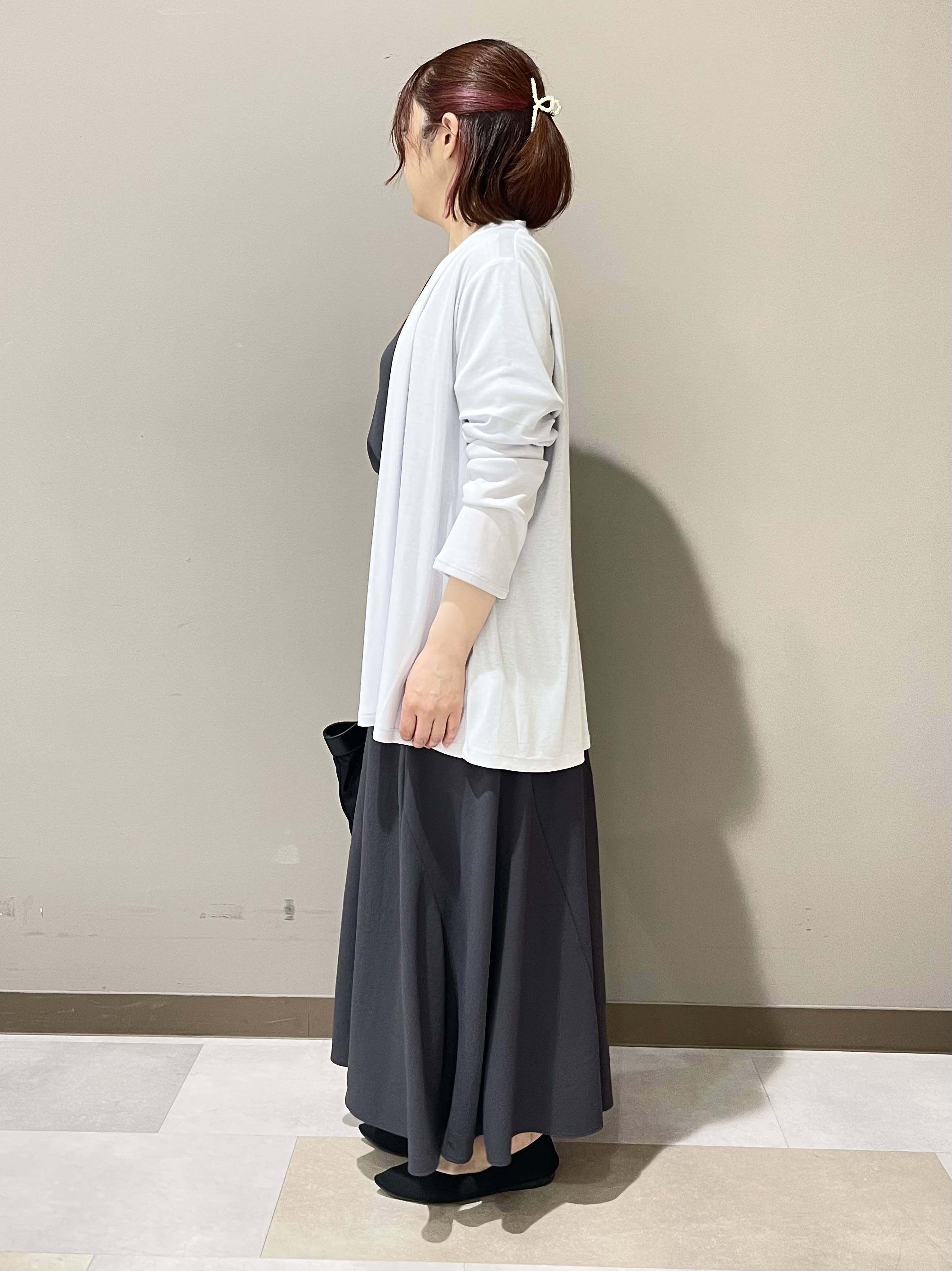 Tomoさんの「UNTITLED｜【接触冷感/UVカット/遮熱機能】フライスジャージカーディガン」を使ったコーディネート