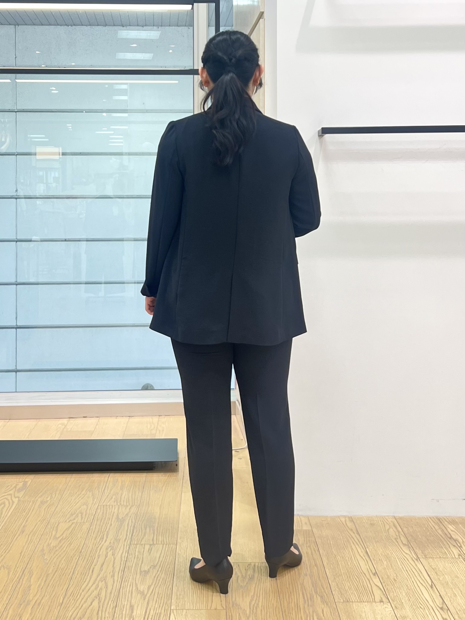 shimaさんの「INDIVI｜【洗える／多機能／SETUP可】着る日傘ダブルジャケット」を使ったコーディネート