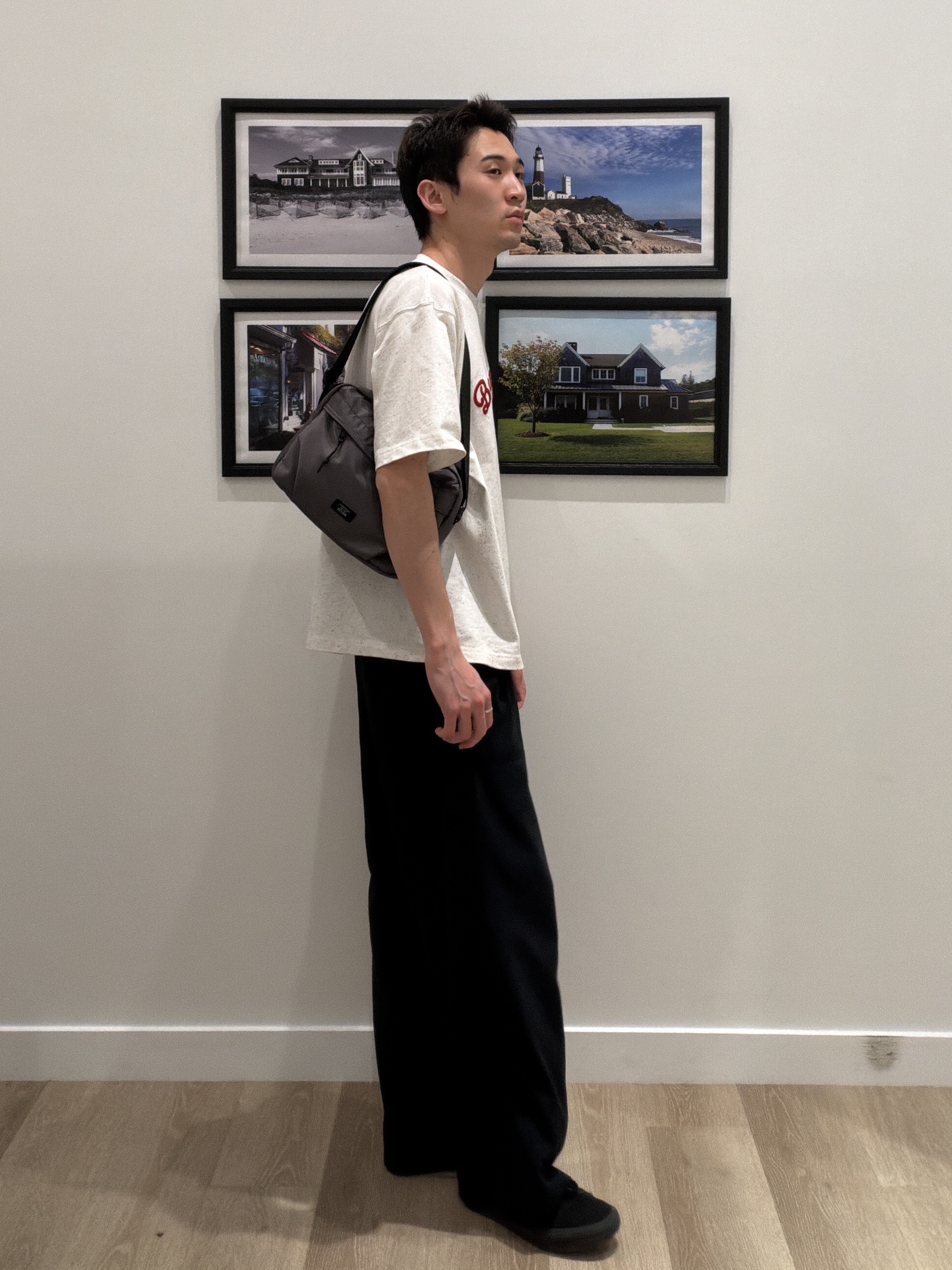 oikawaさんの「Dessin｜【ユニセックス/洗える】ネップロゴ刺繍Tシャツ」を使ったコーディネート