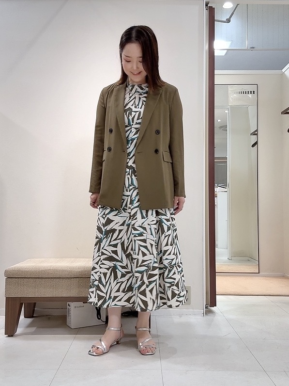 YUIさんの「UNTITLED｜【セットアップ可/接触冷感/通気性】ドライシアーダブルジャケット」を使ったコーディネート