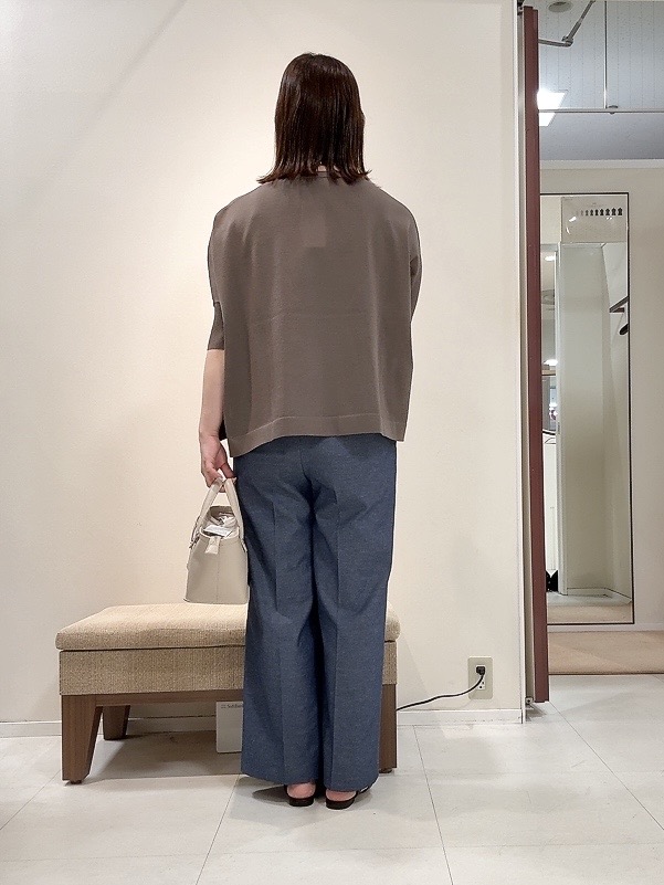 YUIさんの「UNTITLED｜【アンサンブル可/洗える】シアーレーヨンニット」を使ったコーディネート