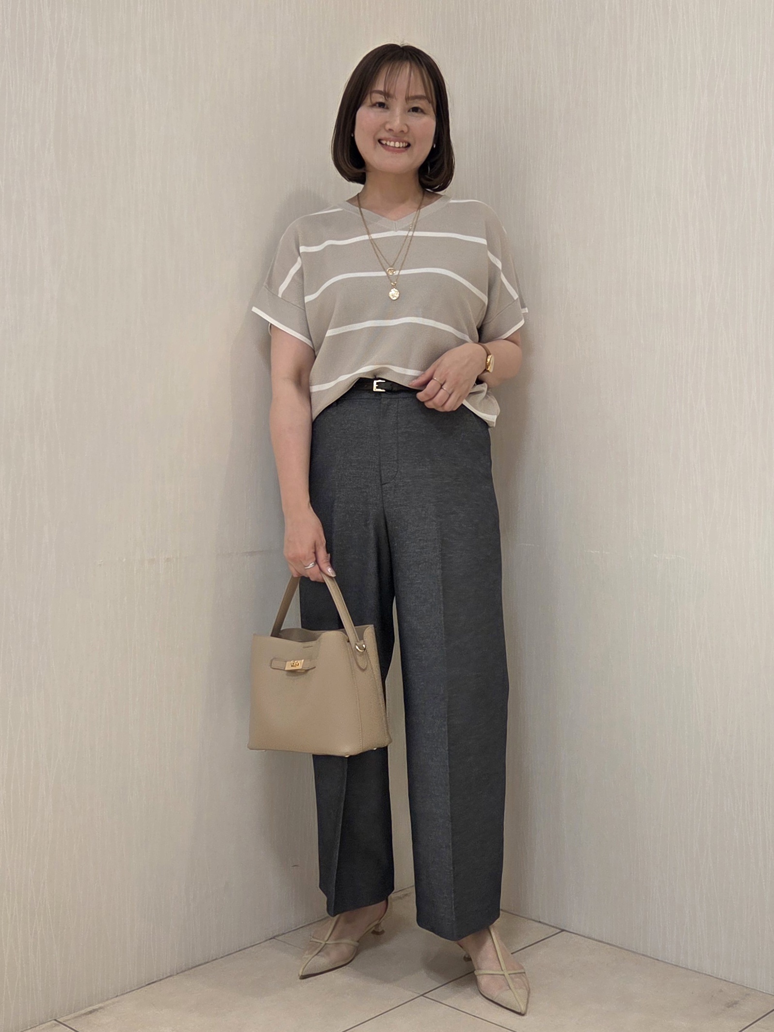 naokoさんの「UNTITLED｜【アンサンブル可/日除け・冷房対策】シアーレーヨンZIPカーディガン」を使ったコーディネート