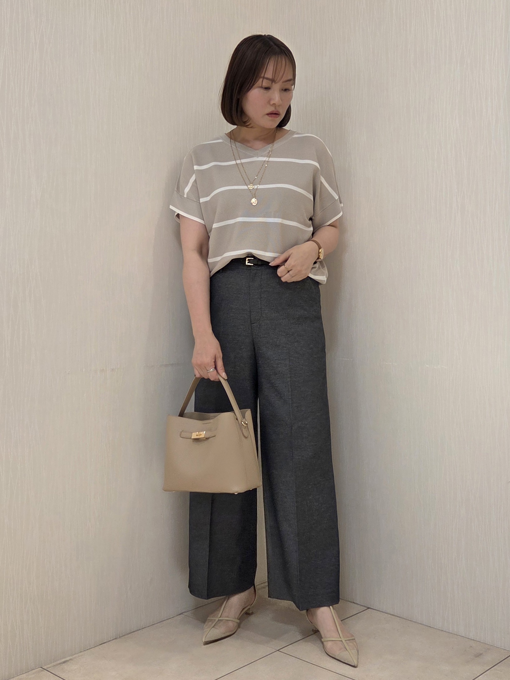 naokoさんの「UNTITLED｜【アンサンブル可/日除け・冷房対策】シアーレーヨンZIPカーディガン」を使ったコーディネート