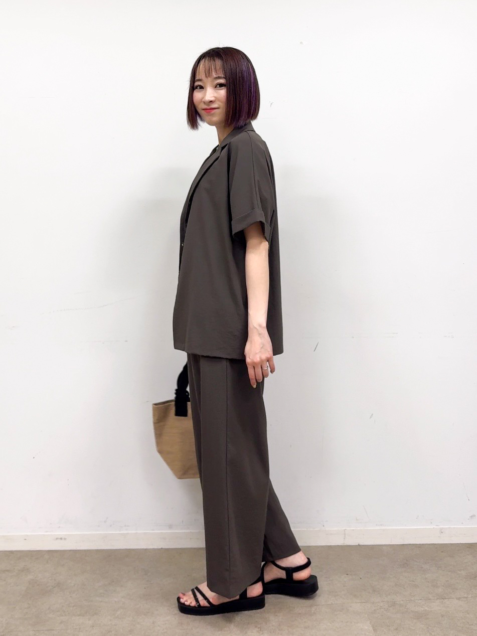 𝐜𝐡𝐢𝐤𝐚さんの「SHOO･LA･RUE｜【高レビュー/洗濯機可/セットアップ可】軽凛(かろりん) ひんやり半袖ジャケット」を使ったコーディネート