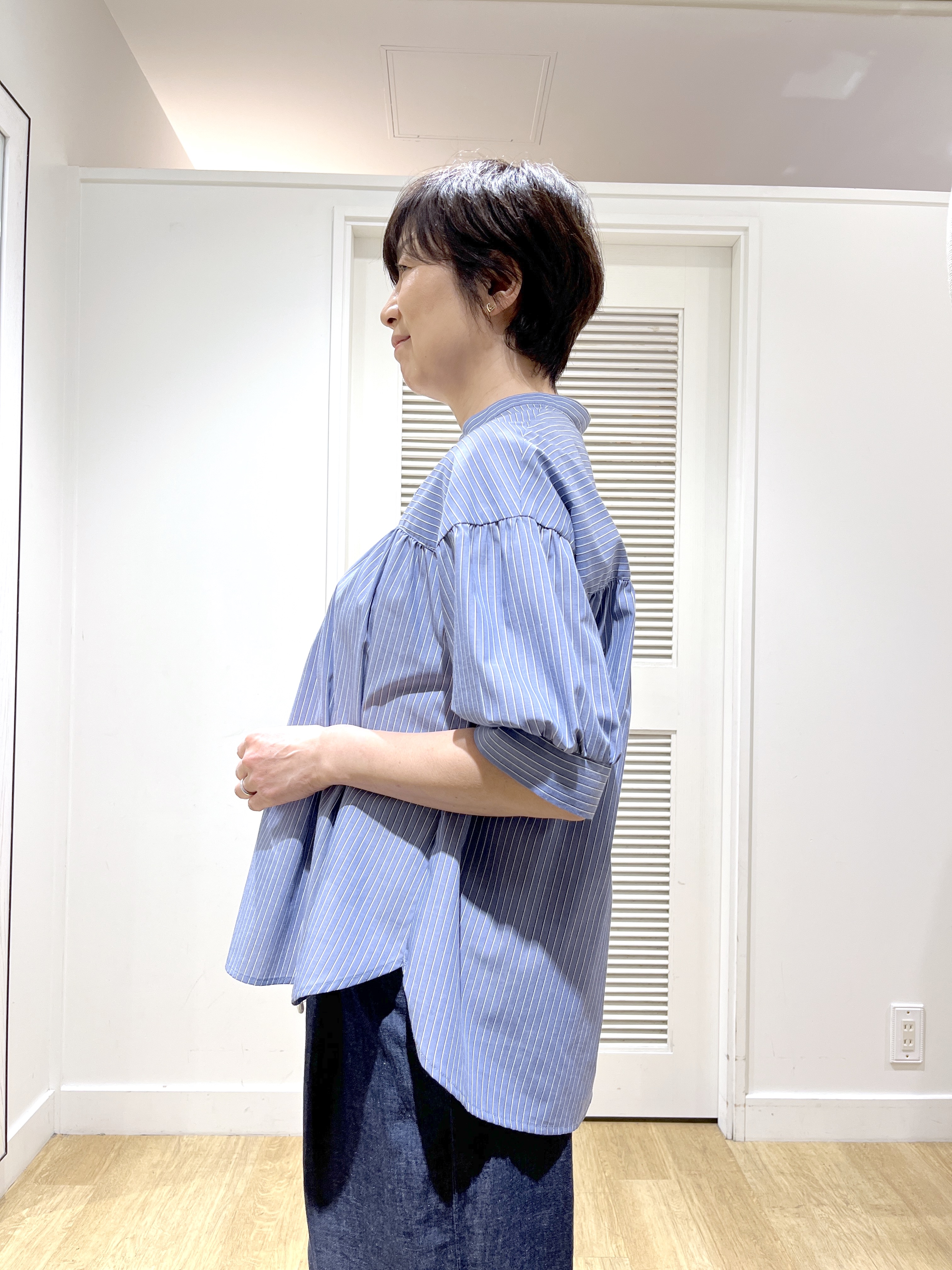 Miyazakiさんの「Dessin｜【洗える】ストライプスキッパーシャツ」を使ったコーディネート