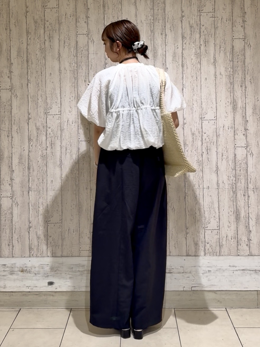 YUKAさんの「UNTITLED｜バルーンデザインブラウス【洗濯機OK】」を使ったコーディネート