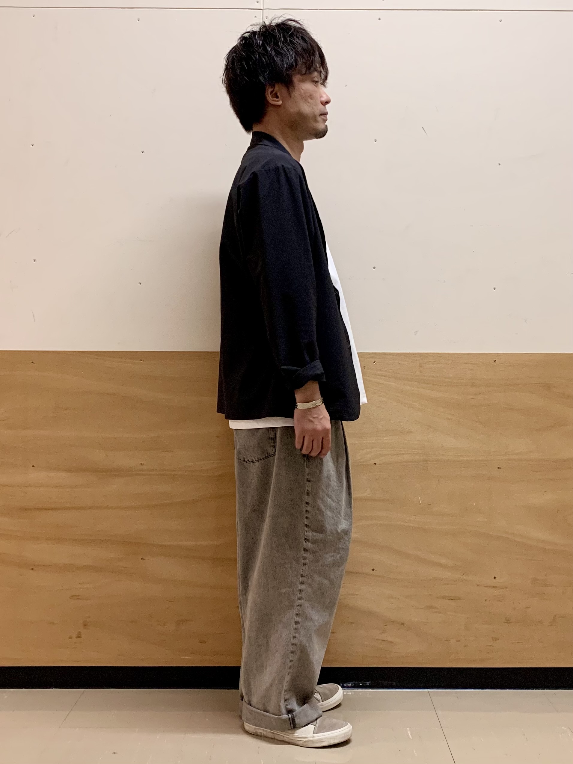 MATUさんの「THE SHOP TK｜《KURO》コーデュラナイロン ジャケット セットアップ可／防シワ／撥水／ストレッチ」を使ったコーディネート