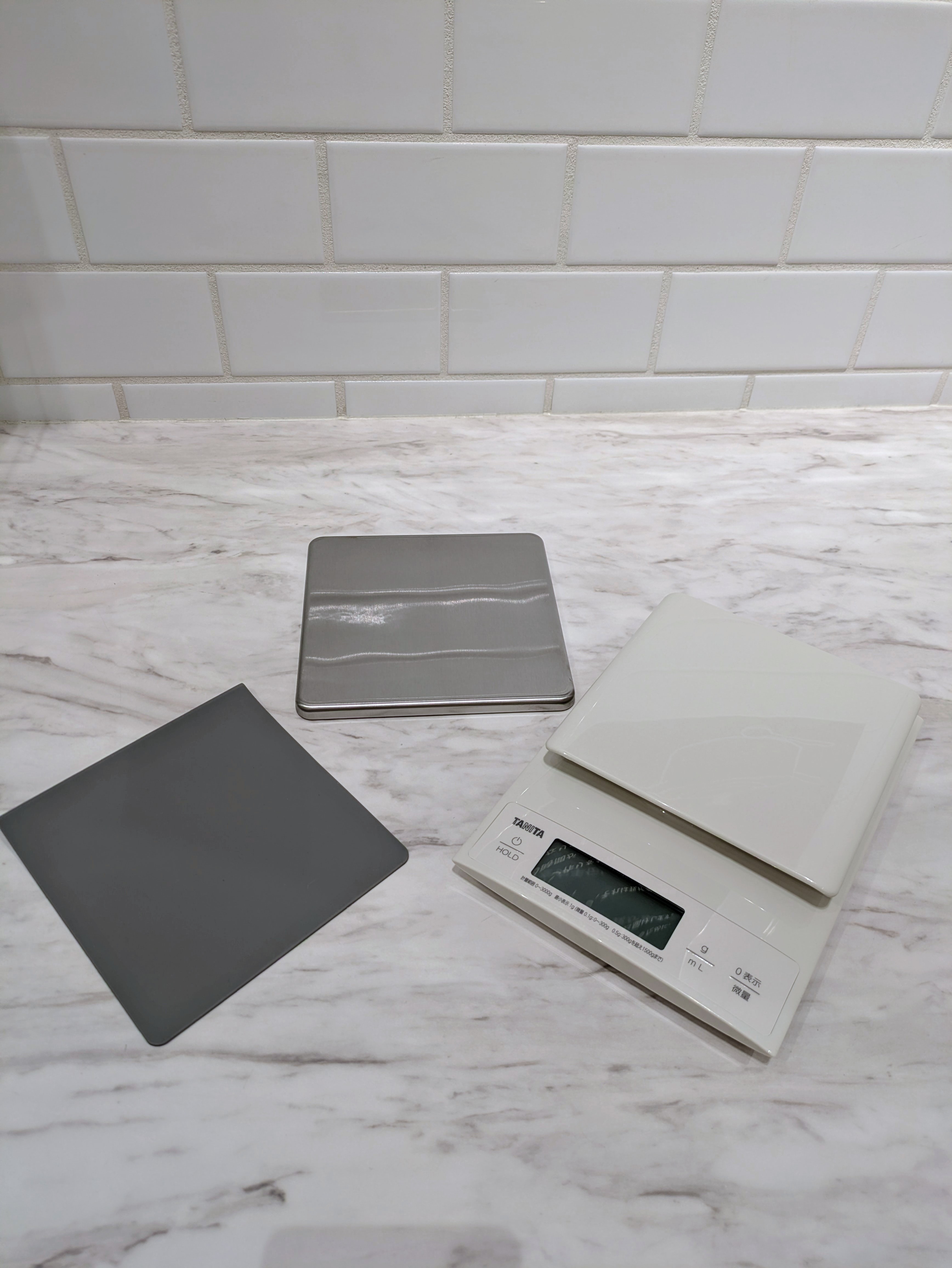 nmhさんの「212 KITCHEN STORE｜デジタルクッキングスケール KJ-P31　<TANITA タニタ>」を使ったコーディネート