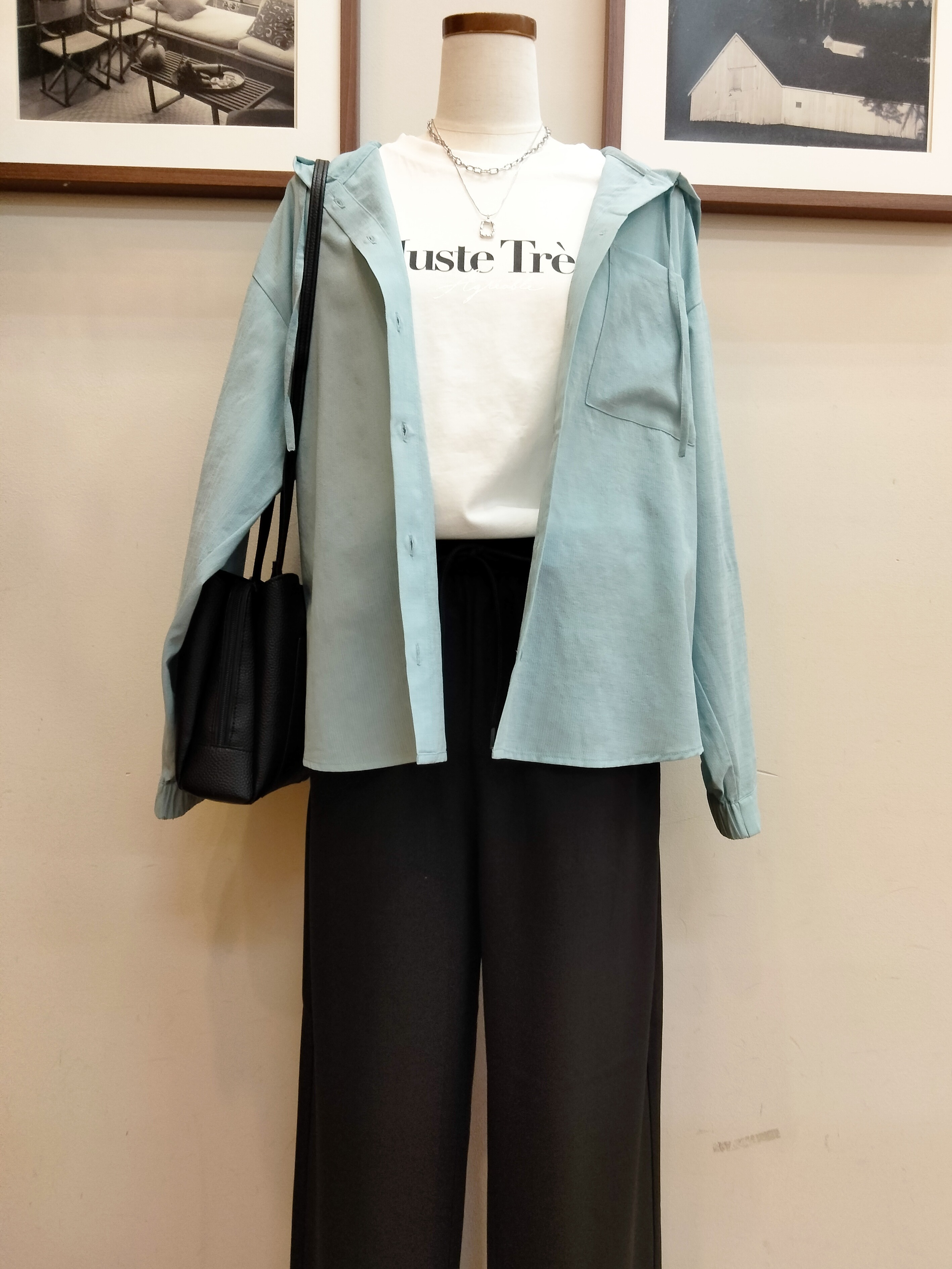 うっちーさんの「SHOO･LA･RUE｜【さらり快適/洗濯機可/S-LL】UVカット機能付き ライトな着心地 ひんやりシャツパーカ」を使ったコーディネート