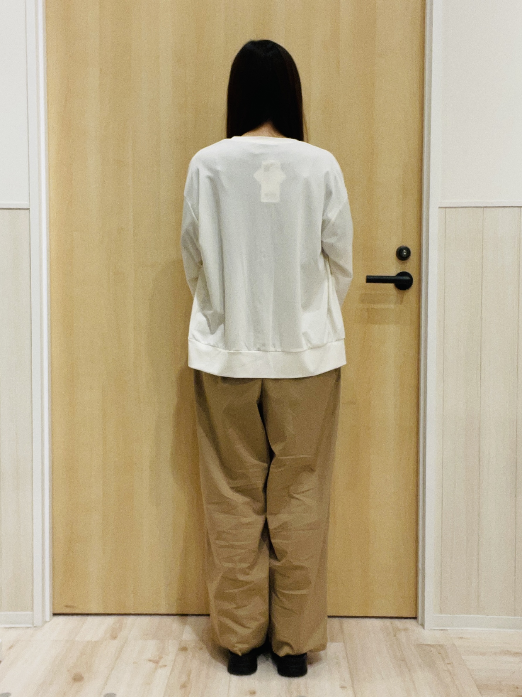 minamiさんの「SHOO･LA･RUE｜【ひんやり/UV/S-LL】着ごこちなめらか カノコ編みカーディガン」を使ったコーディネート