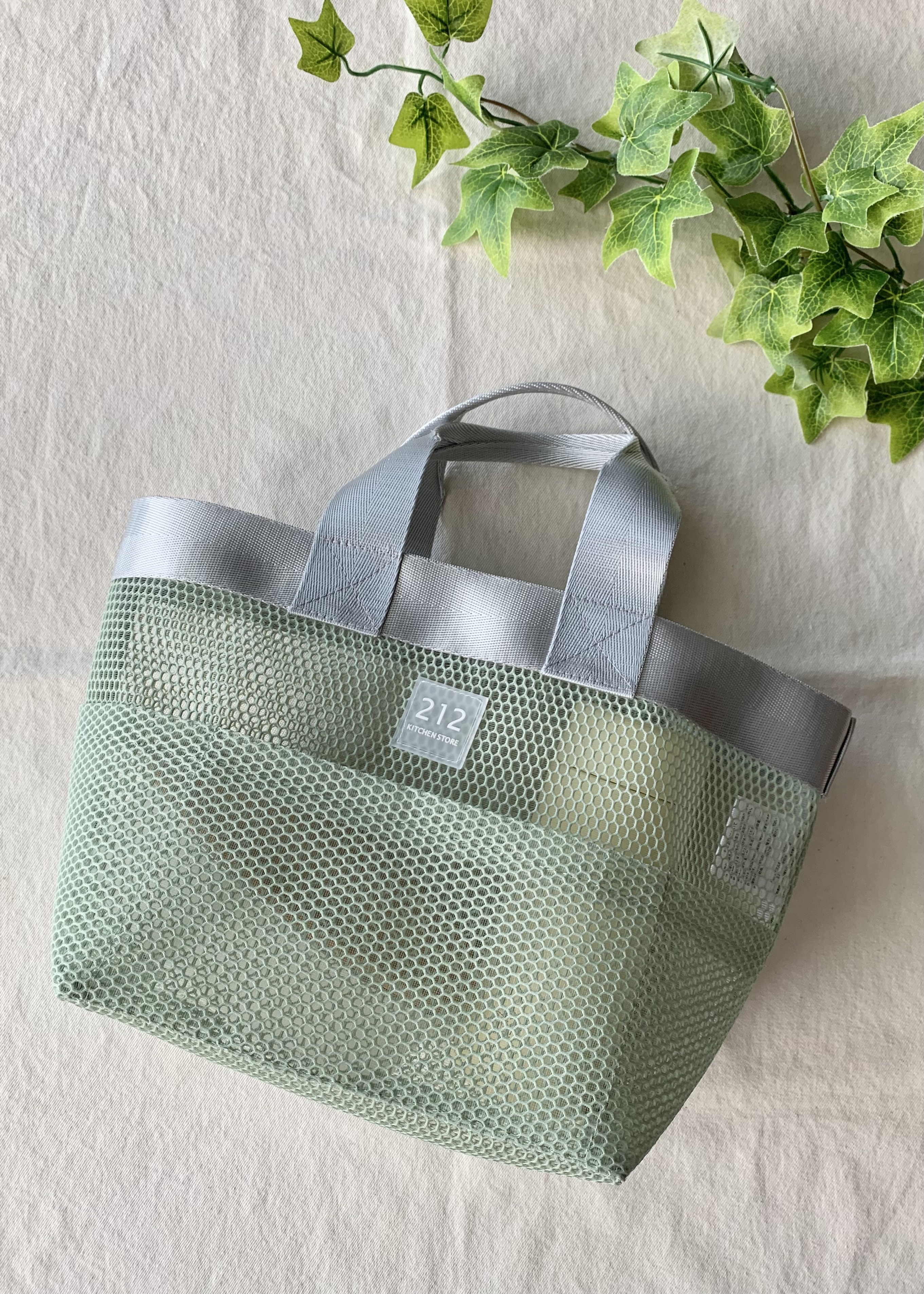 mikachoさんの「212 KITCHEN STORE｜3wayメッシュランチバッグ GR ＜212Kオリジナル ＞」を使ったコーディネート