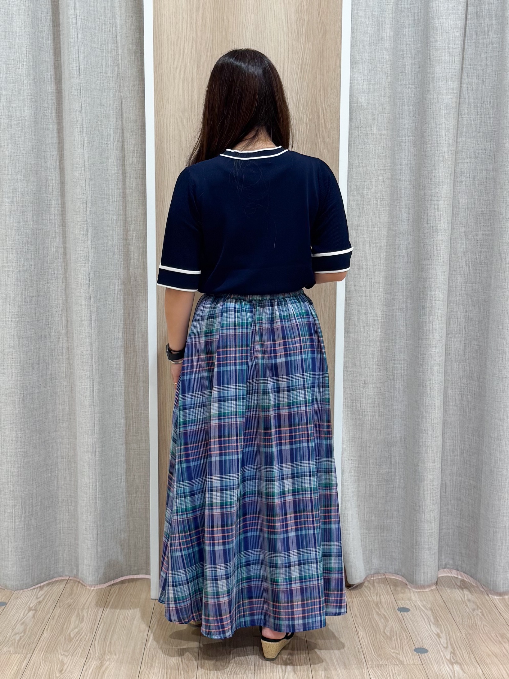 sachiさんの「grove｜【シリーズ累計36万枚/名品ニット】やわらかドライタッチ 袖メッシュ編みニット」を使ったコーディネート