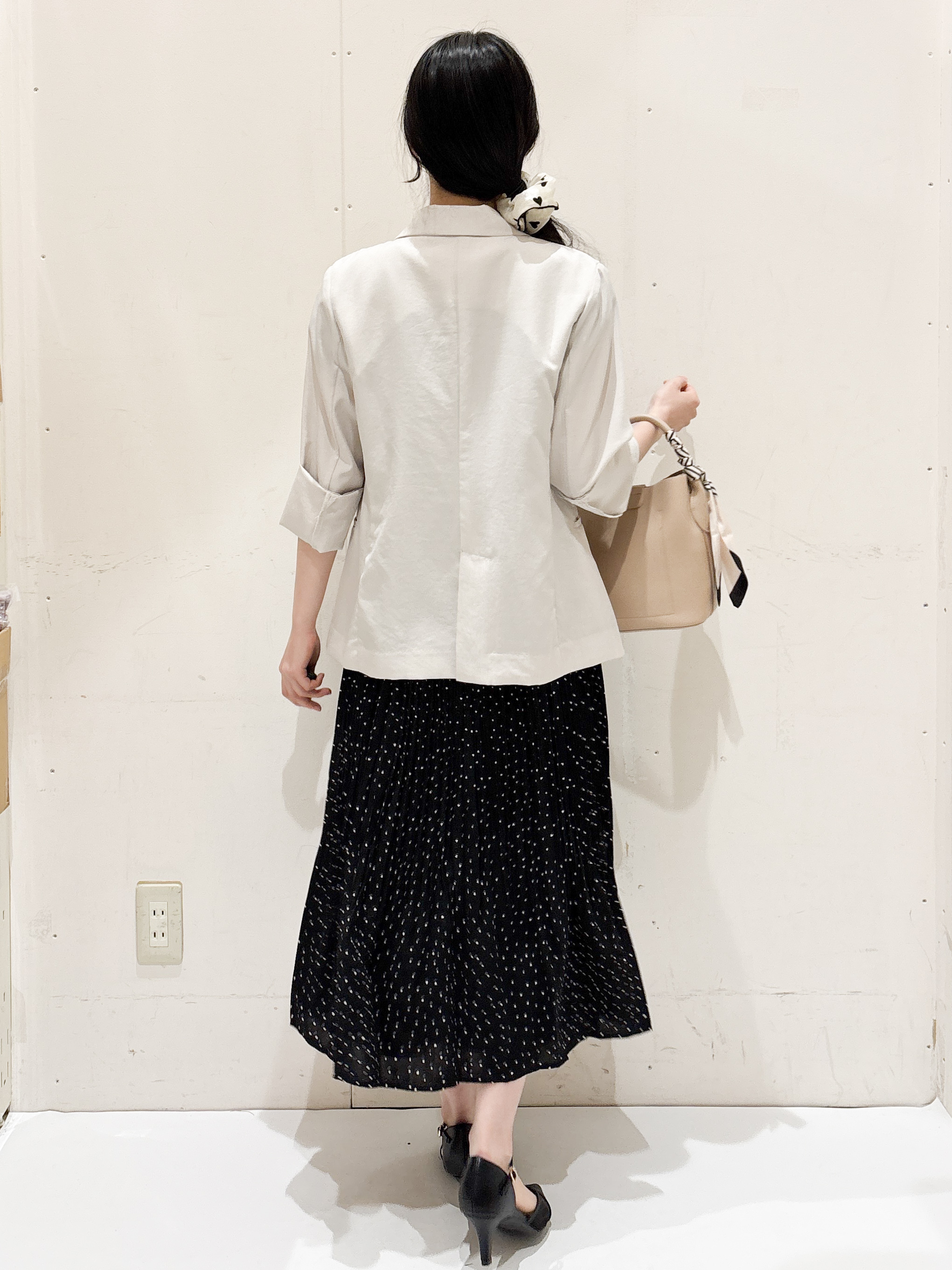 Hinaさんの「OPAQUE.CLIP｜《再入荷》ダブルブレストテーラードジャケット【接触冷感／吸水速乾／イージーアイロン／防シワ／洗濯機O」を使ったコーディネート