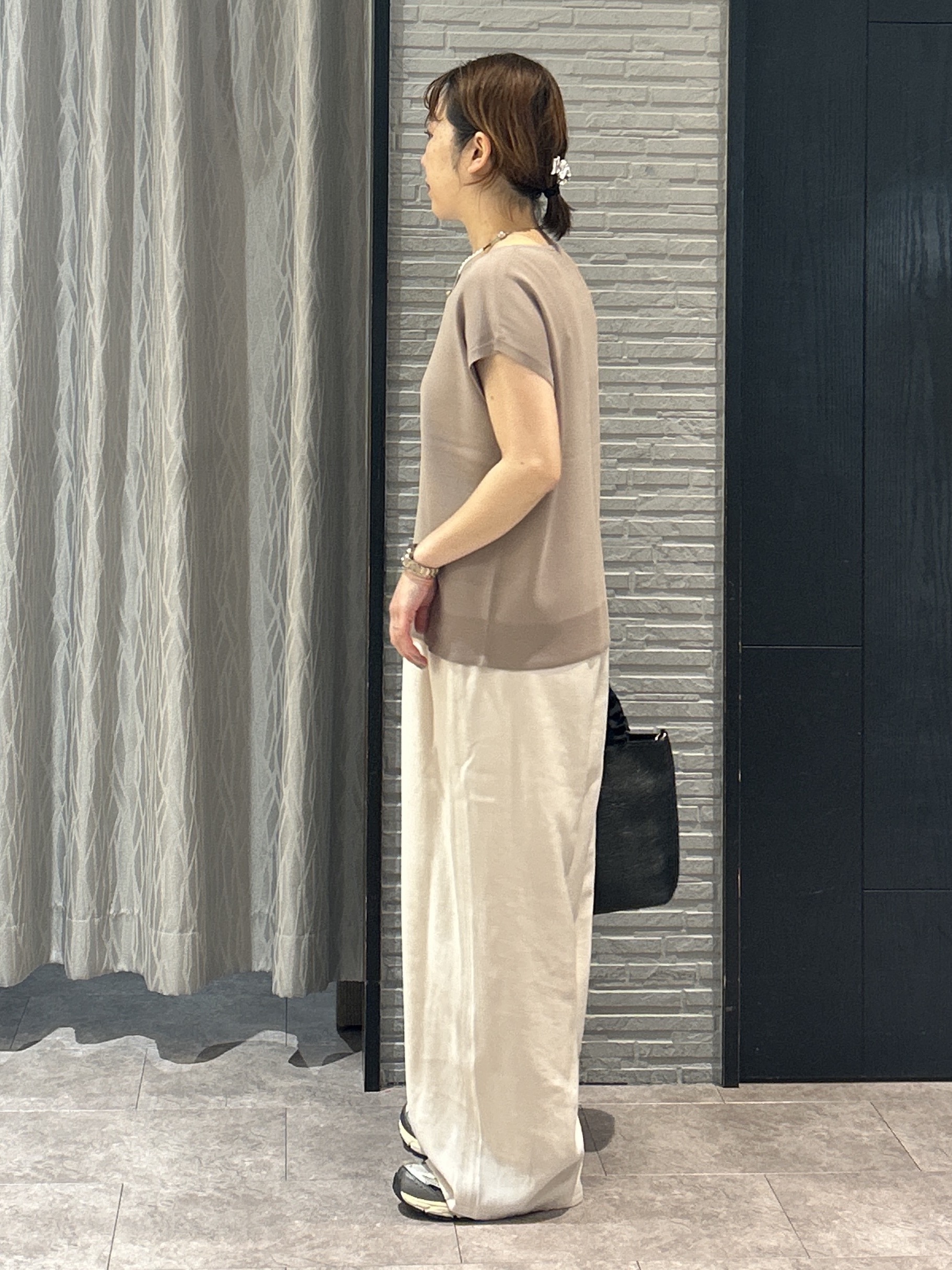 ga_riさんの「THE SHOP TK｜【S-XL/ひんやりタッチ】多機能フレンチスリーブニット 洗濯機OK/UVケア/毛玉になりにくい」を使ったコーディネート