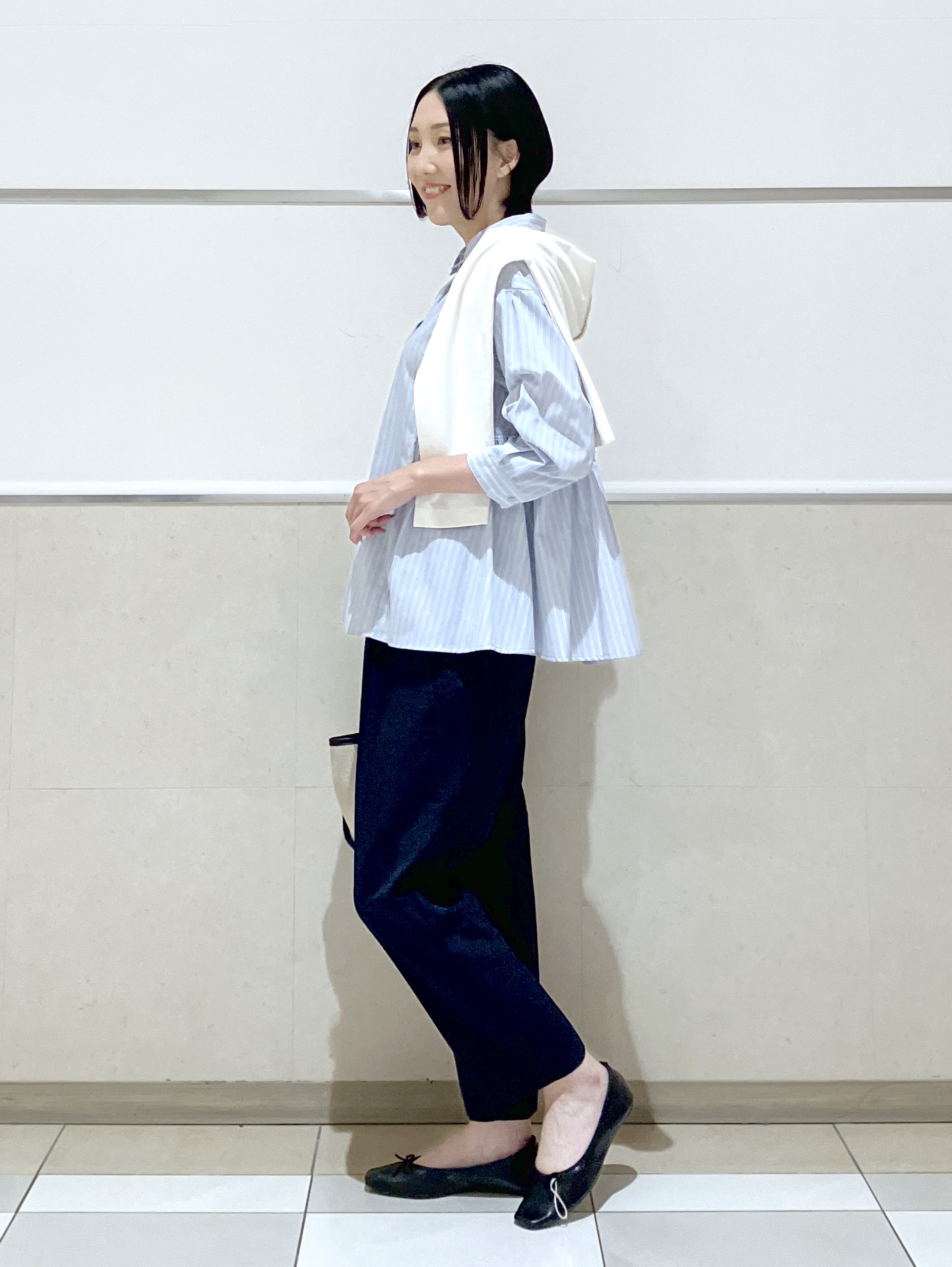 eriko さんの「Dessin｜【洗える】切替フレアシルエットシャツ」を使ったコーディネート