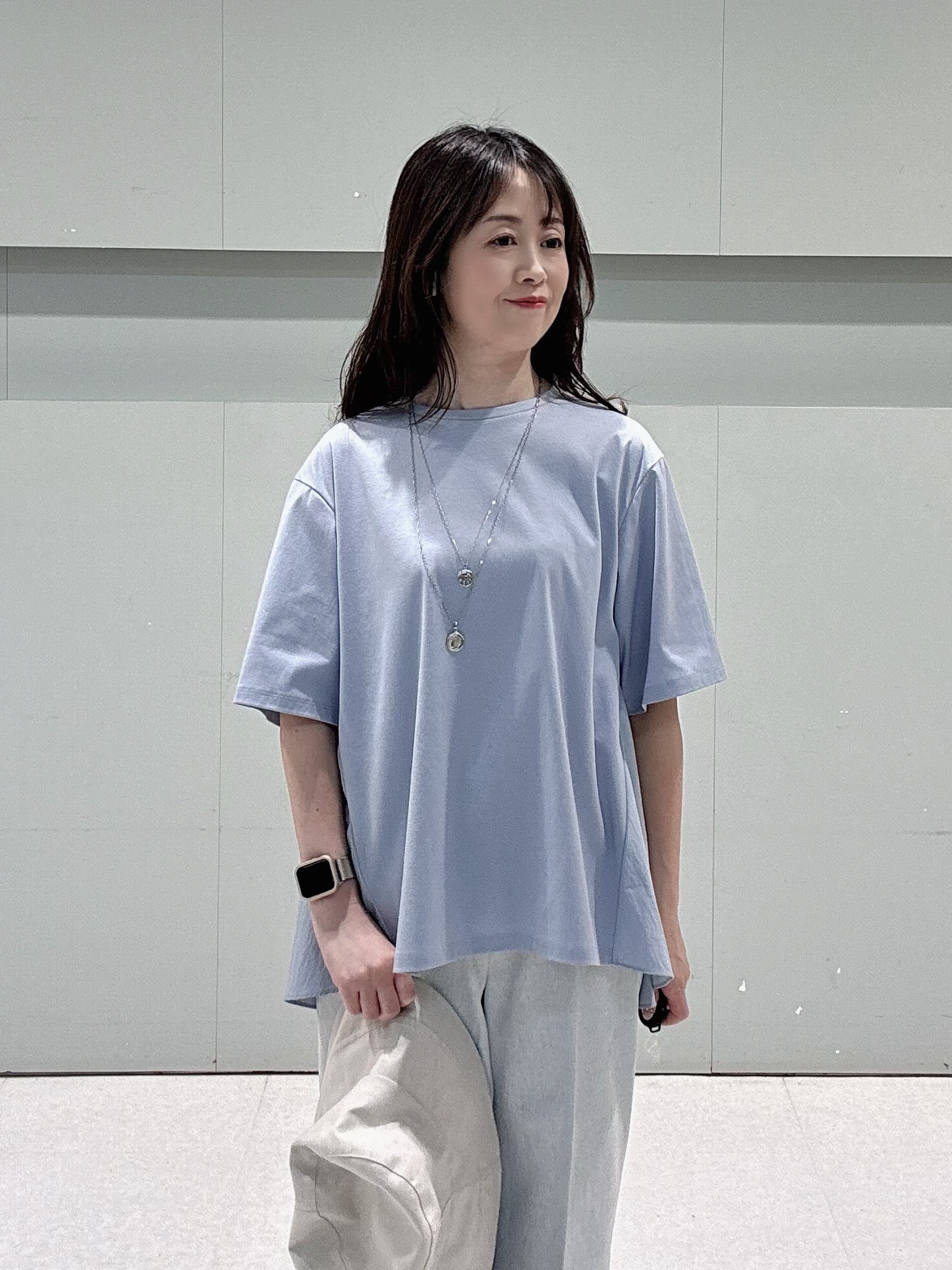 makiさんの「UNTITLED｜【洗える/Tシャツ】異素材ドッキングプルオーバー」を使ったコーディネート
