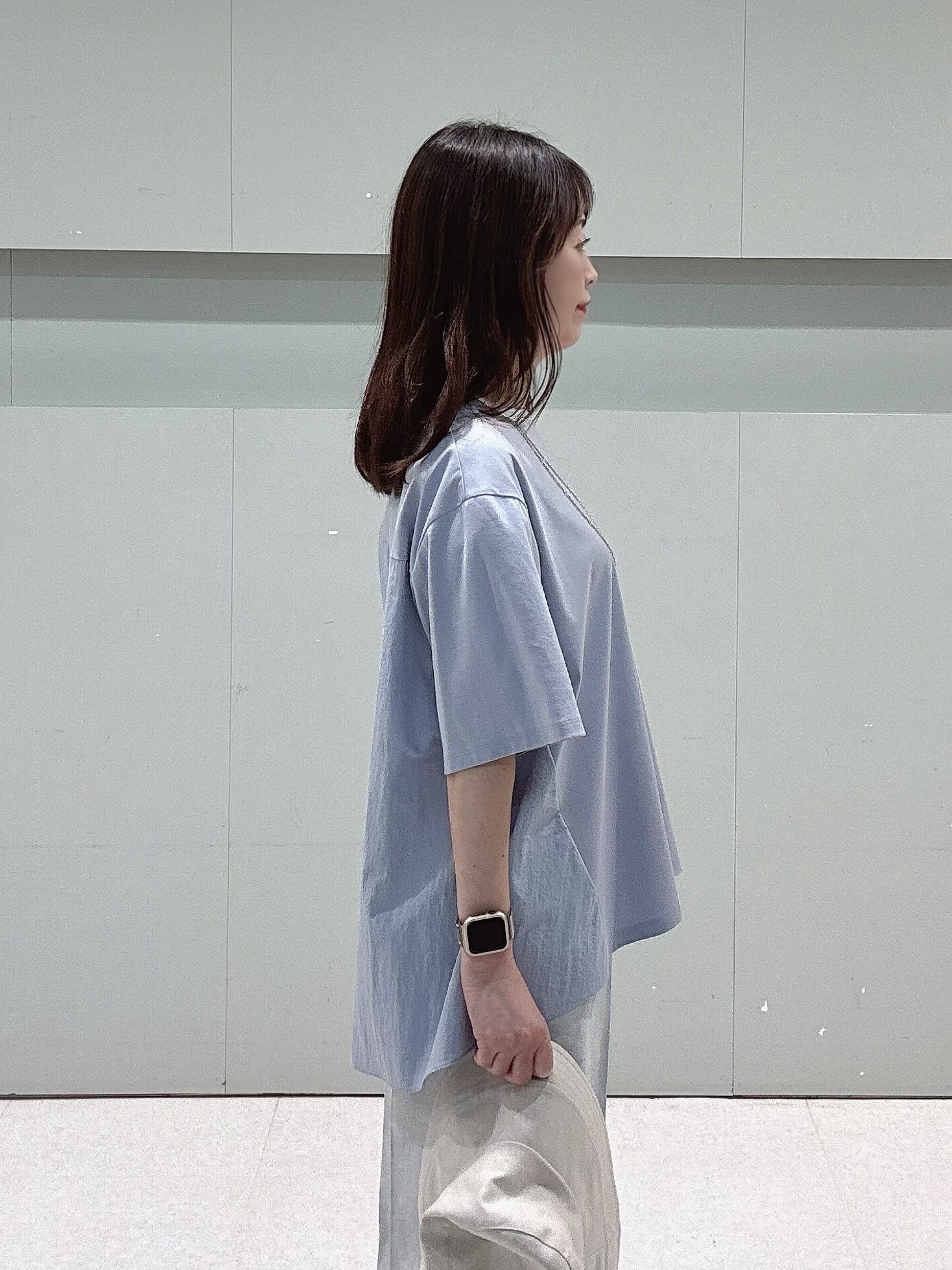 makiさんの「UNTITLED｜【洗える/Tシャツ】異素材ドッキングプルオーバー」を使ったコーディネート