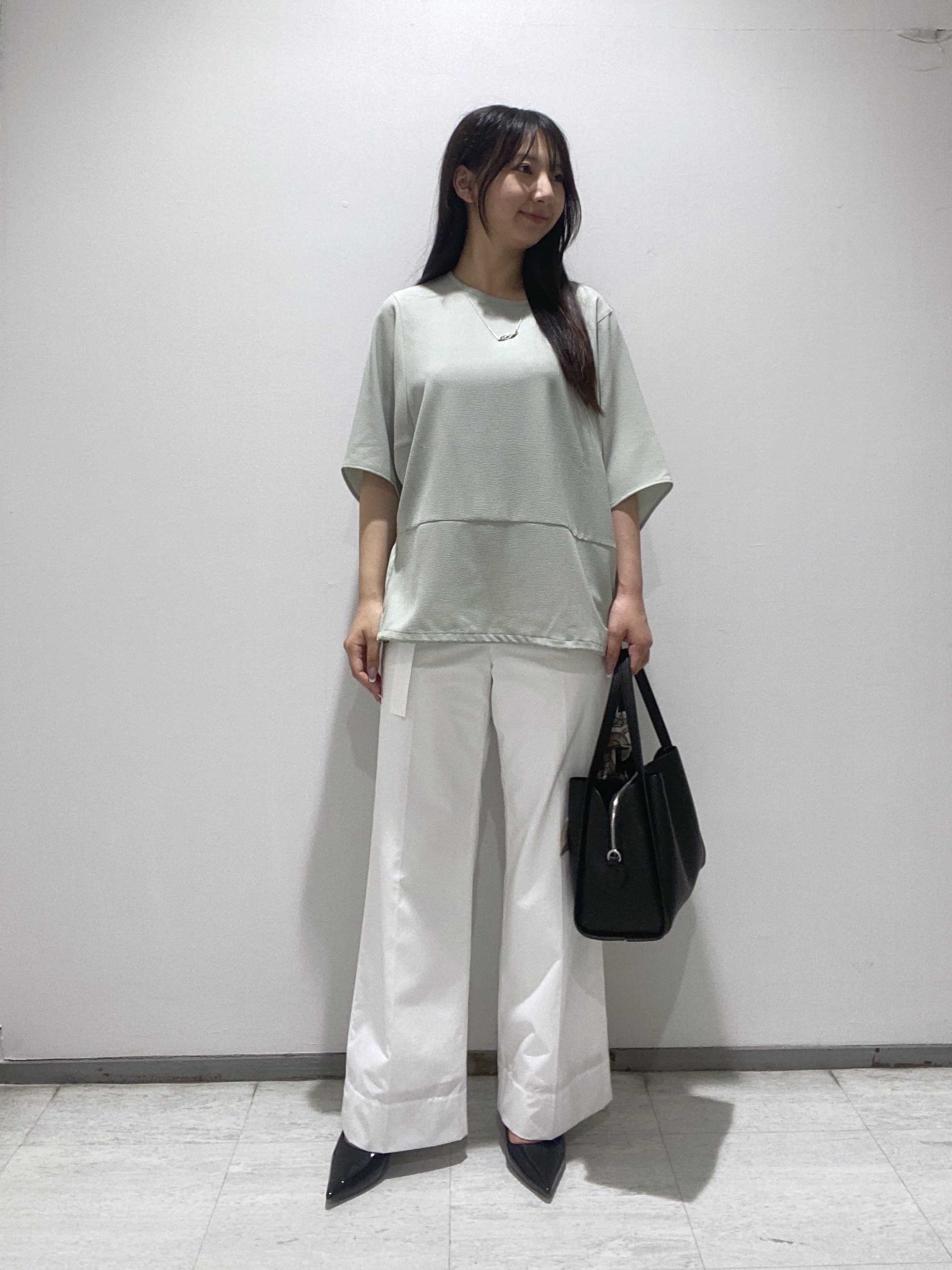 meiさんの「INDIVI｜【洗える／2WAY／裾ドロスト付き】 ドルマンスリーブチュニックトップス」を使ったコーディネート