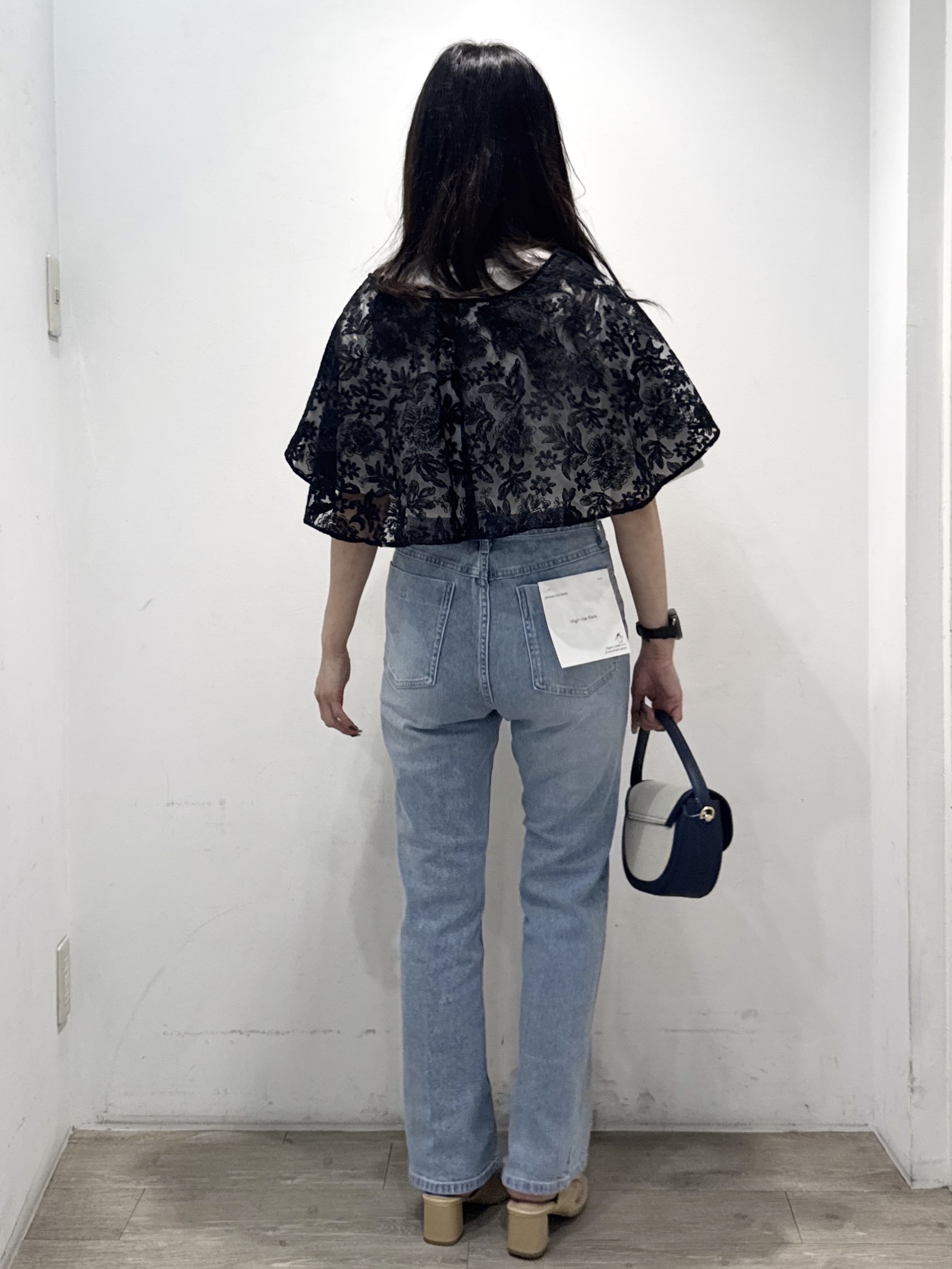 yuicciさんの「OPAQUE.CLIP｜刺繍レースケープ【洗濯機OK】」を使ったコーディネート