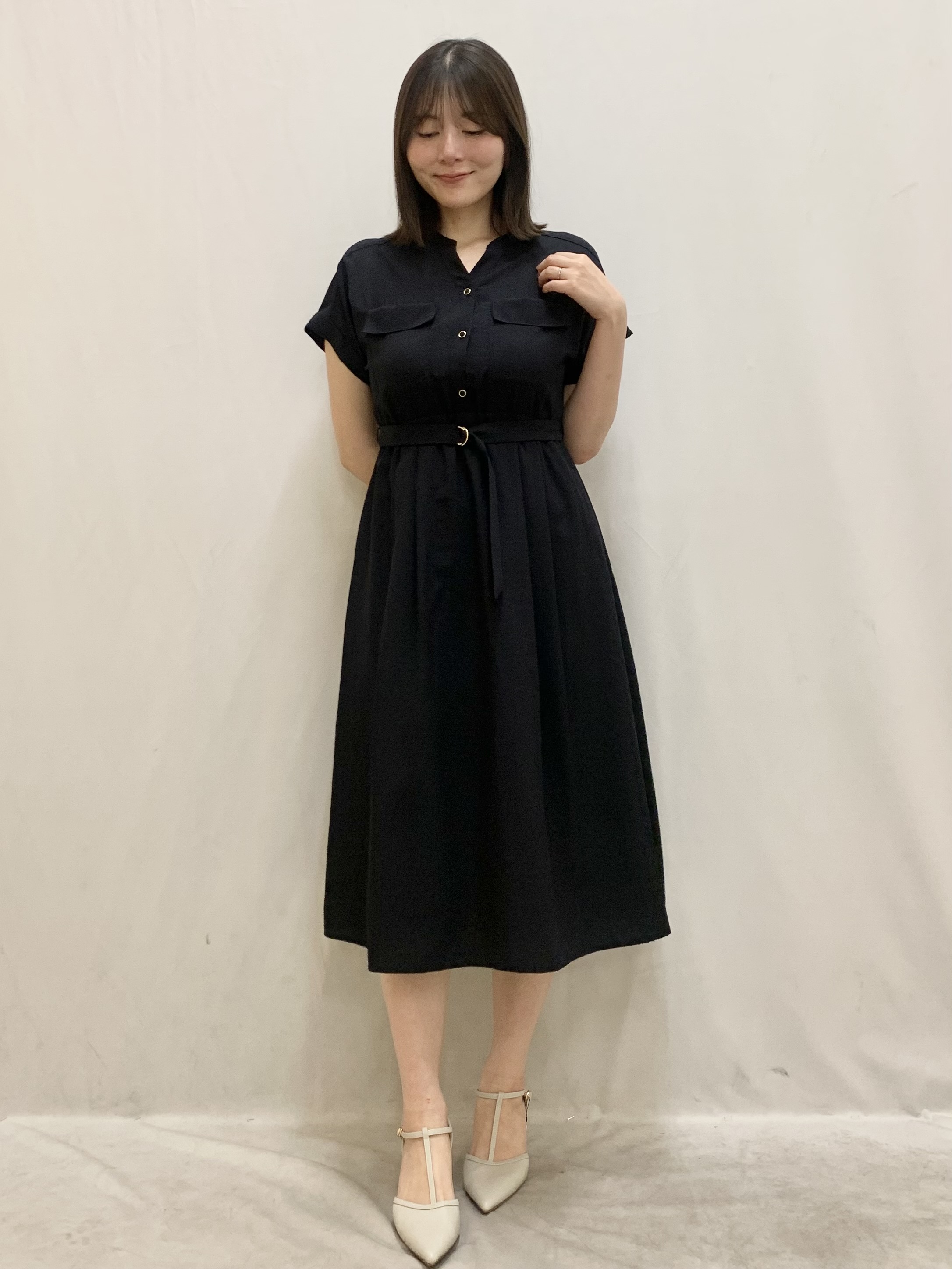 kasumiさんの「index｜ダブルポケットスキッパーワンピース【防シワ／洗濯機OK】《XS～3L／6col》」を使ったコーディネート